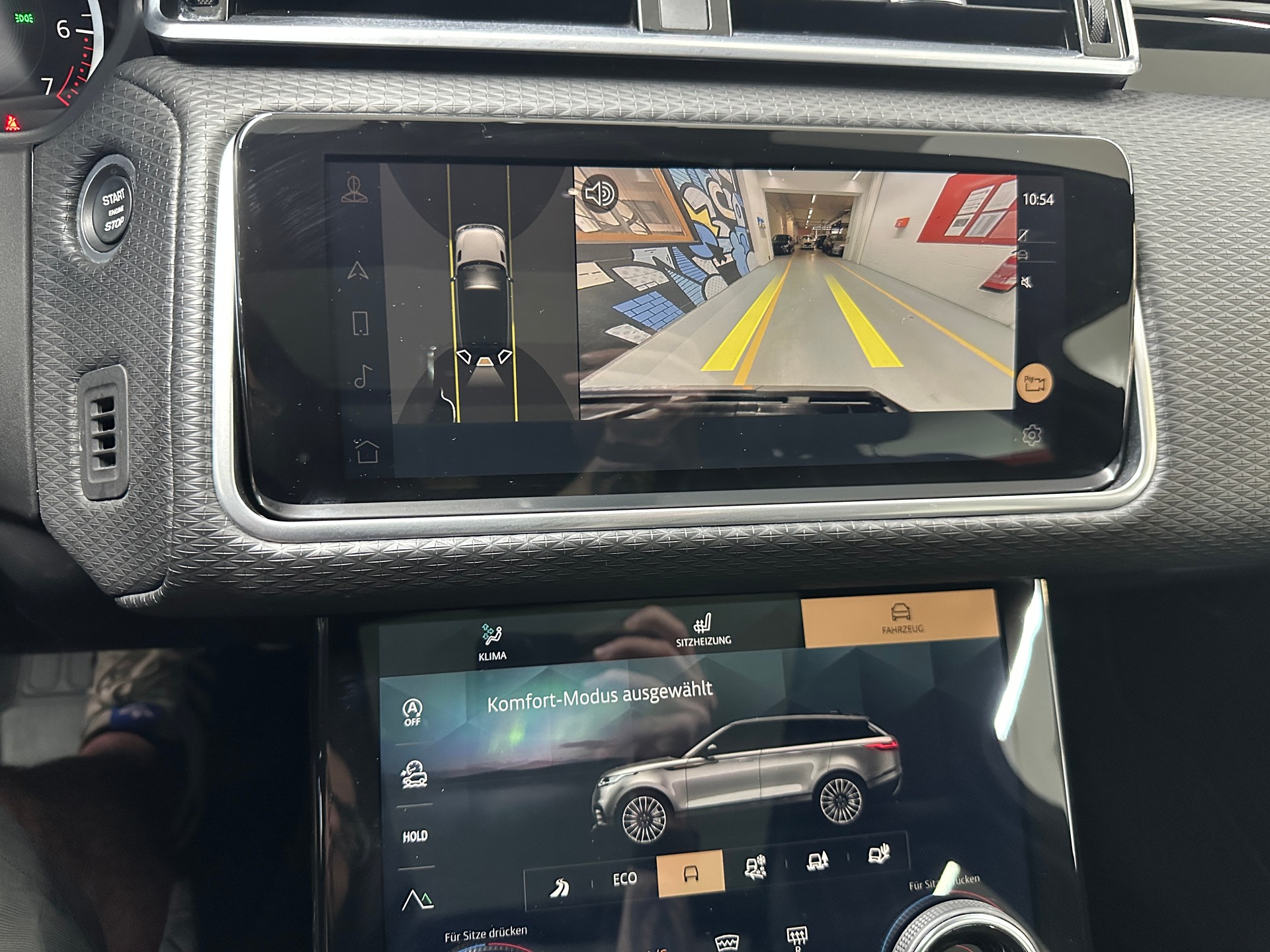 LAND ROVER Range Rover Velar R-Dynamic P 250 SE Automatic-image-11