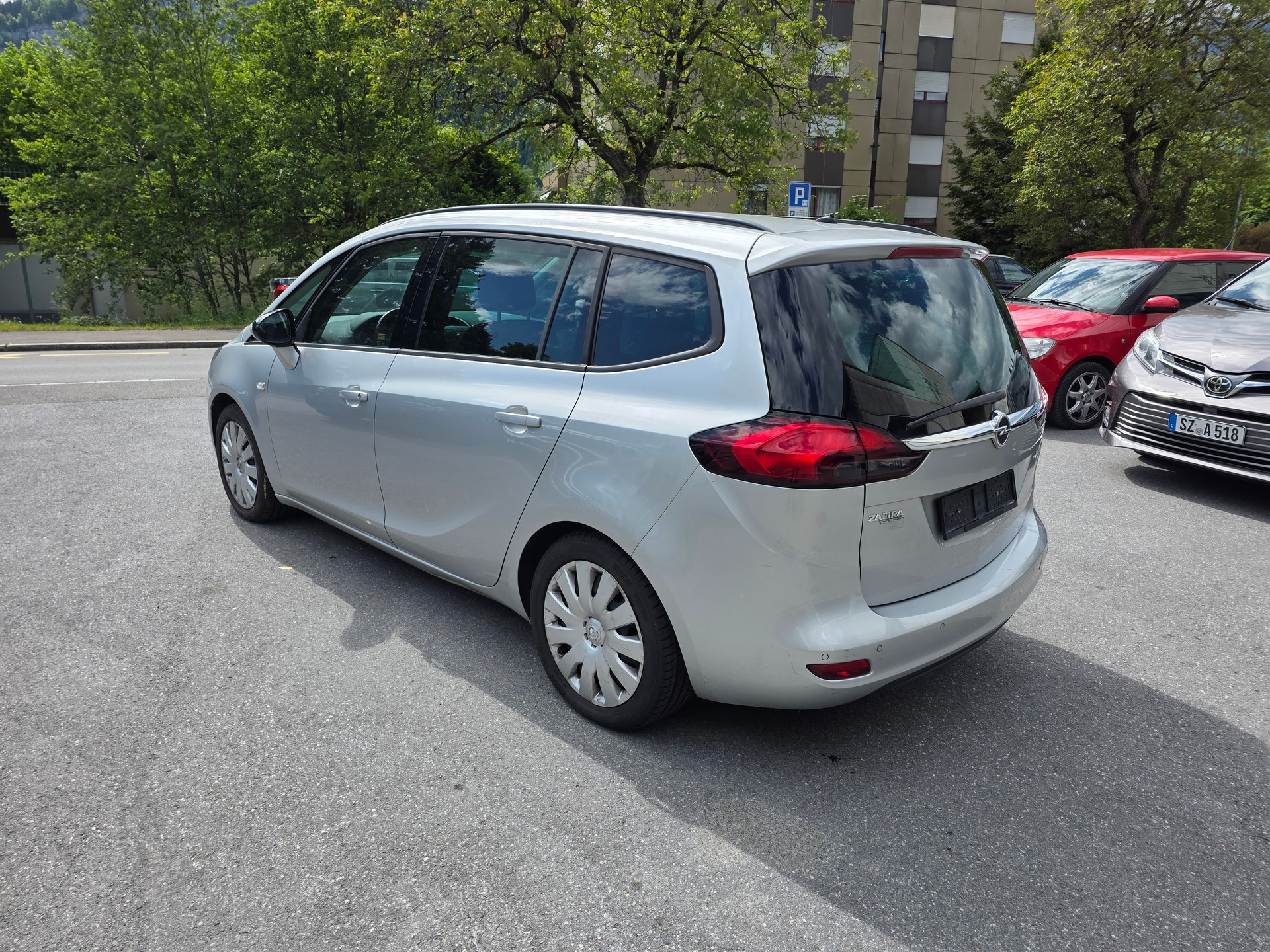 OPEL Zafira Tourer 1.4i 16V Enjoy / Frisch ab MFK-showroom-element-2