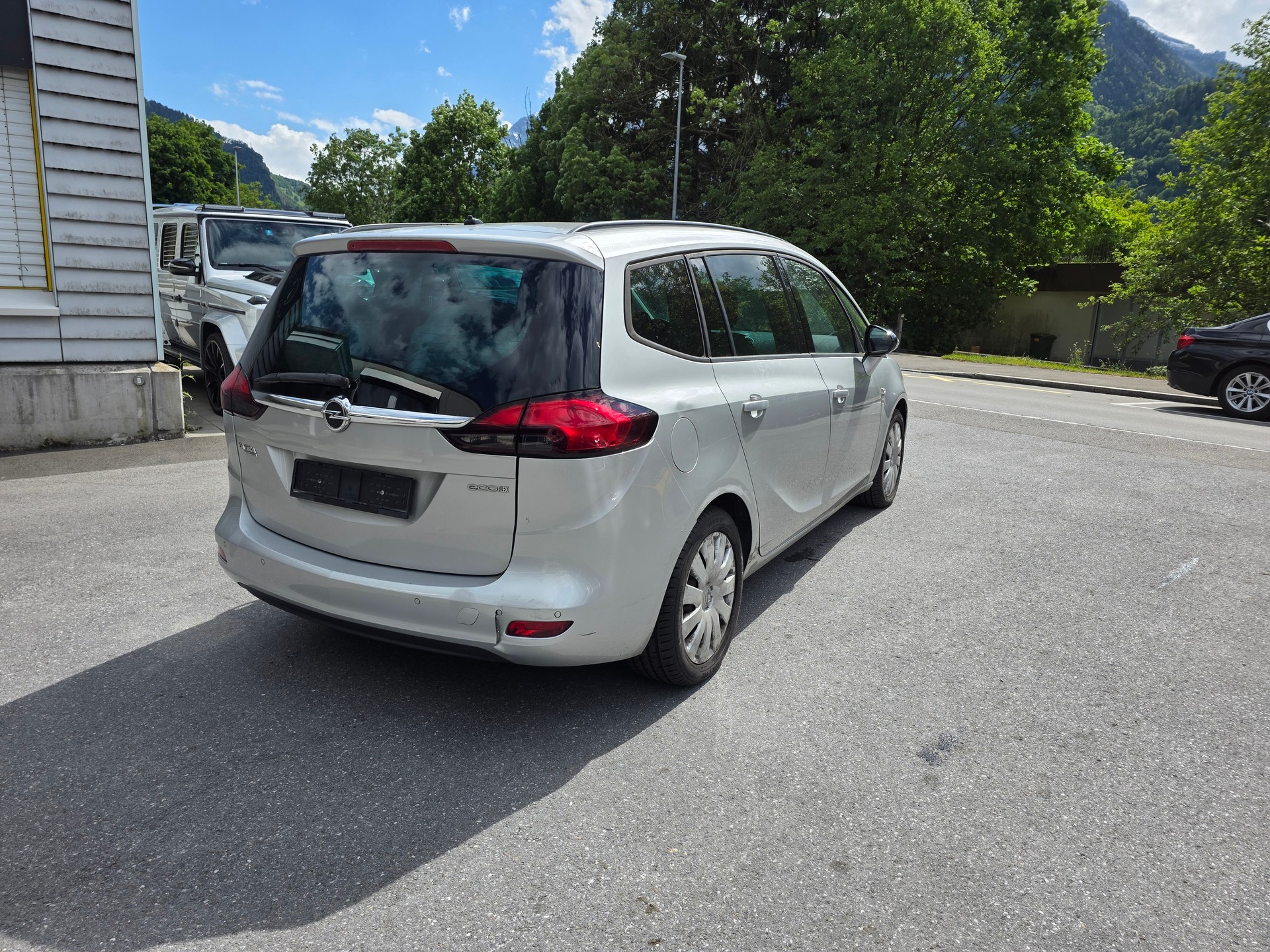 OPEL Zafira Tourer 1.4i 16V Enjoy / Frisch ab MFK-image-4