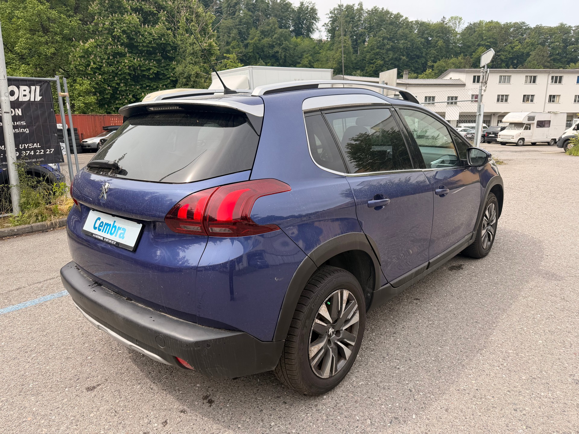 PEUGEOT 2008 1.2 PureTech Allure EAT6-image-5
