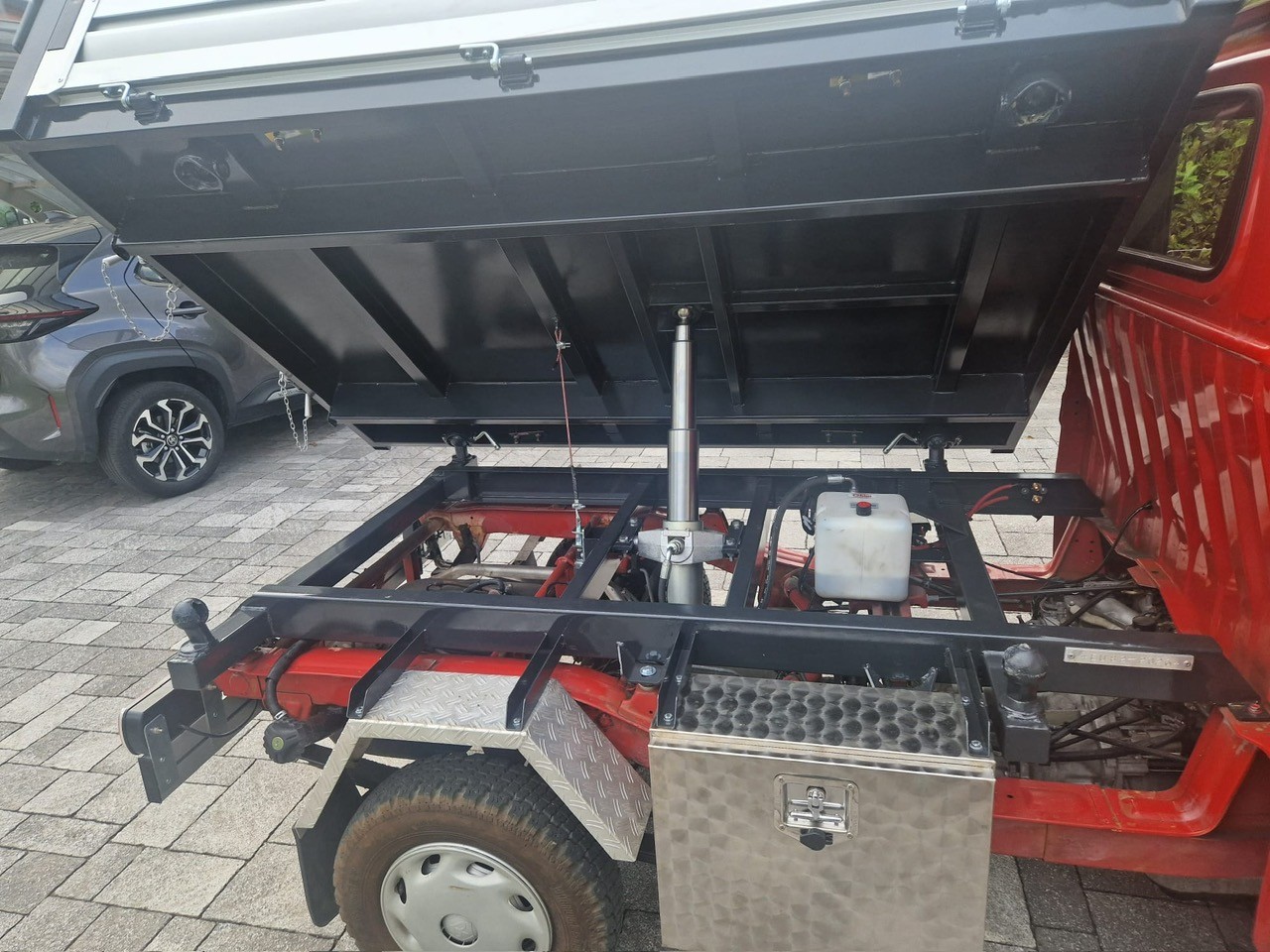 PIAGGIO Porter 1.3-16 4x4 - EX. Veicolo Esercito CH con SOLO KM. 3400 - PARI AL NUOVO !! - Ponte Ribaltabile 3 Lati "NUOVO"-image-10
