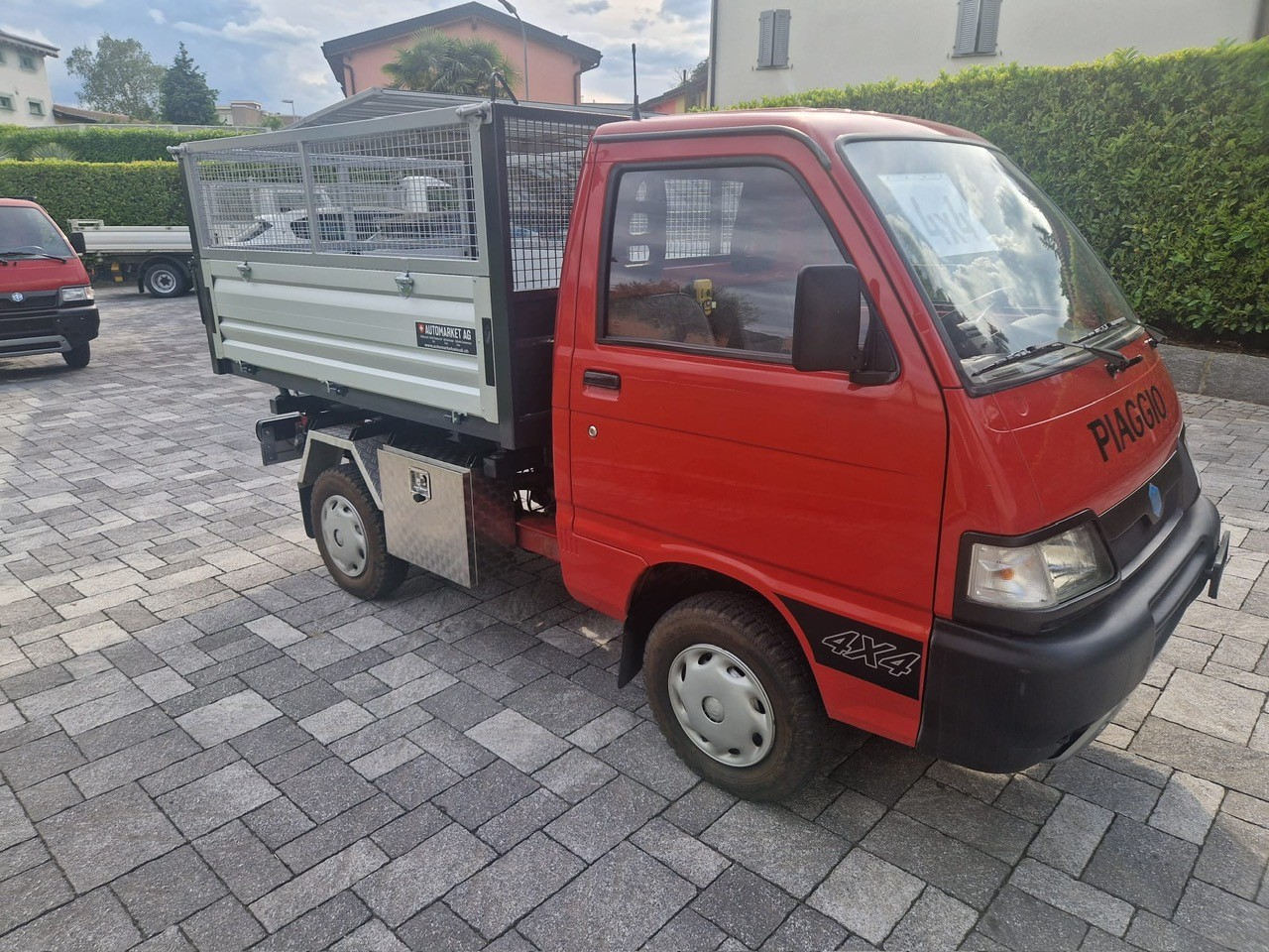 PIAGGIO Porter 1.3-16 4x4 - EX. Veicolo Esercito CH con SOLO KM. 3400 - PARI AL NUOVO !! - Ponte Ribaltabile 3 Lati "NUOVO"-image-4