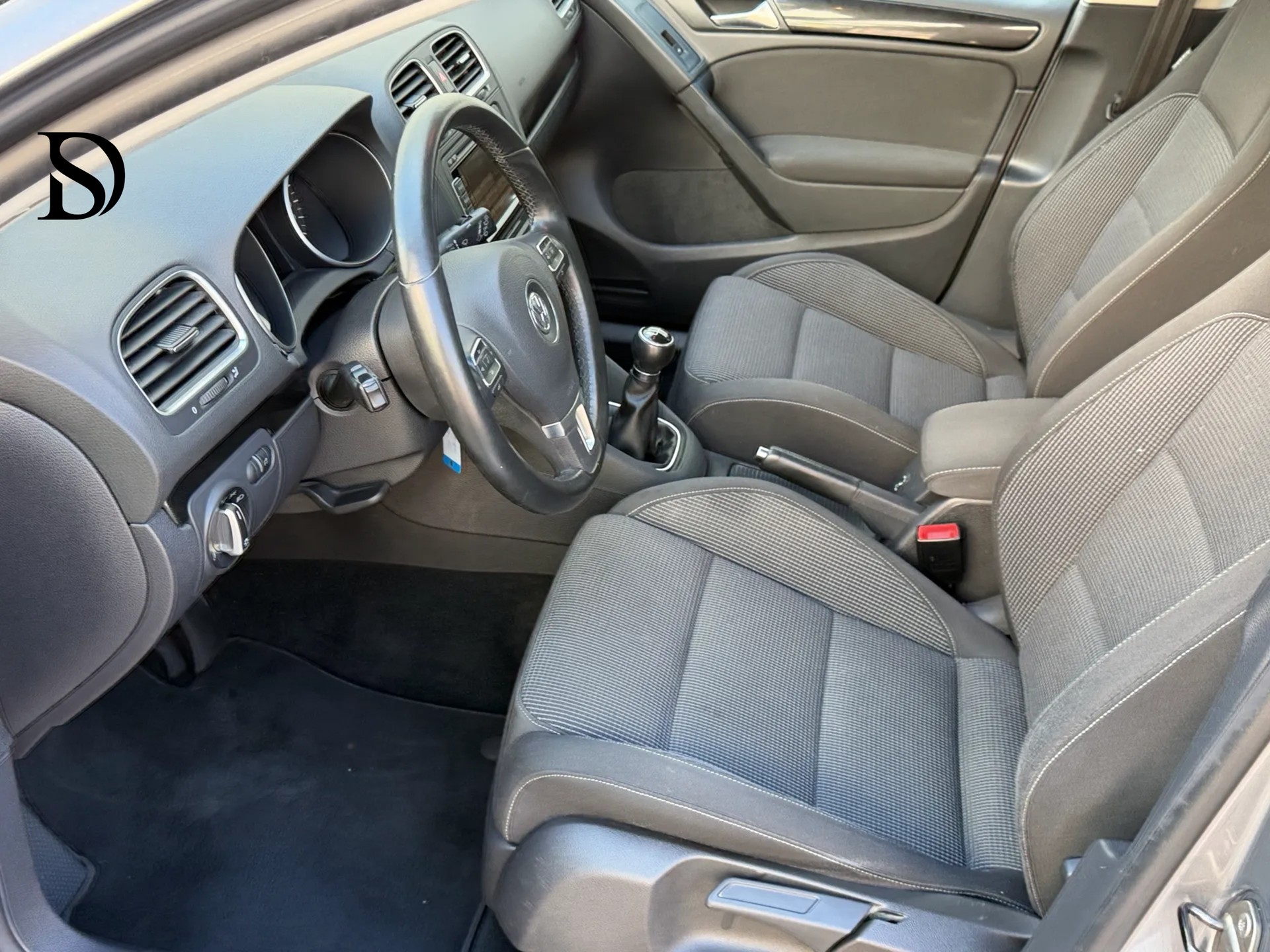 VW Golf 1.2 TSI BlueMotion Technology Team-image-8