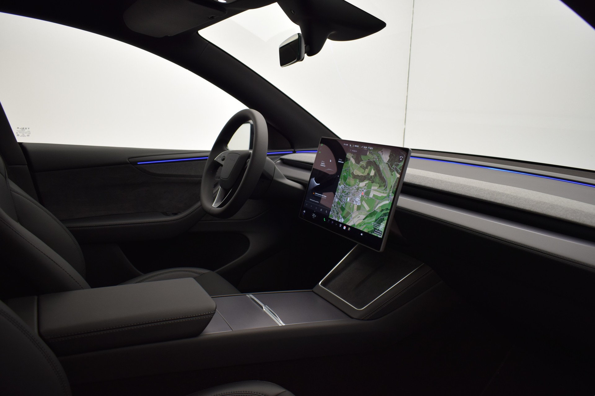 TESLA Model Y Premium Long Range AWD, AKH, Made in Berlin-image-15