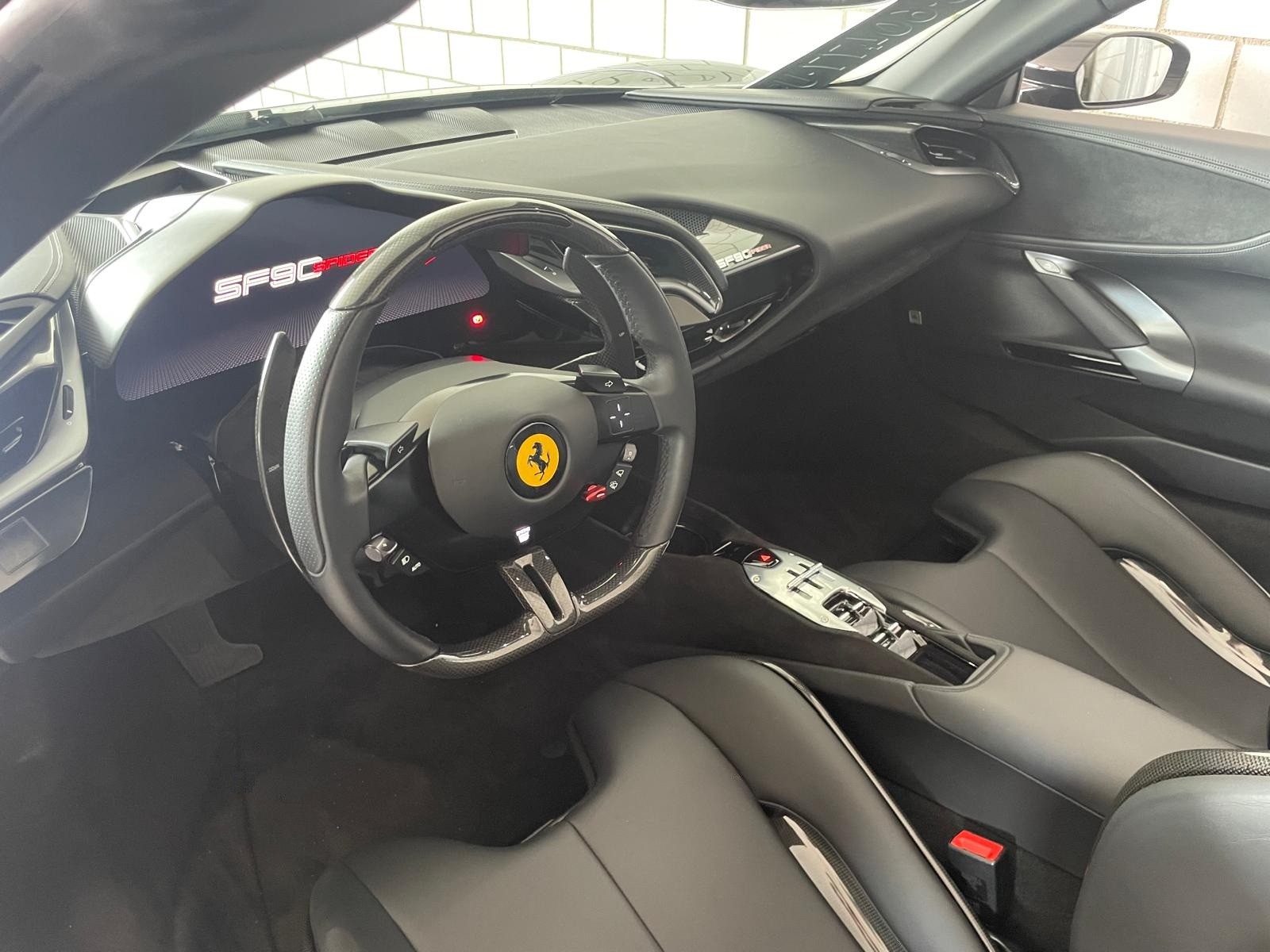 FERRARI SF90 Spider Full Carbon-image-7
