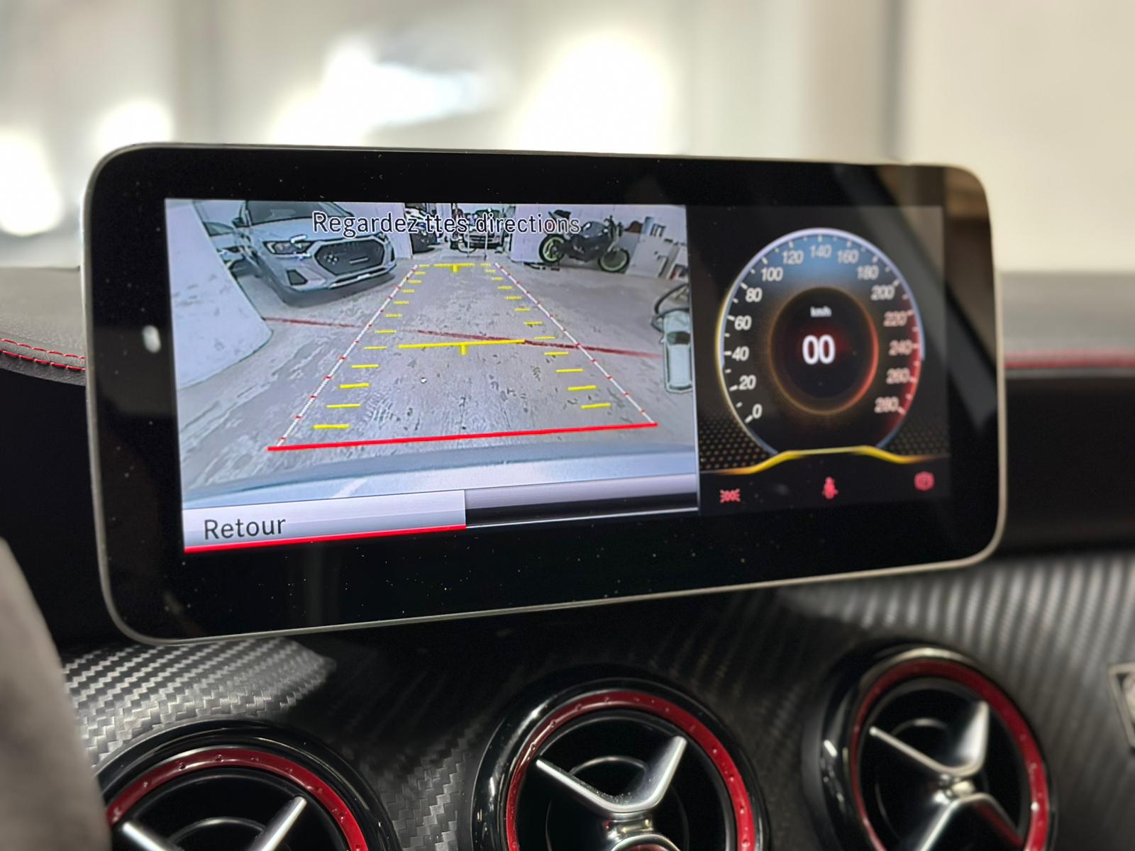 MERCEDES-BENZ A 250 AMG Line 4Matic 7G-DCT-image-14