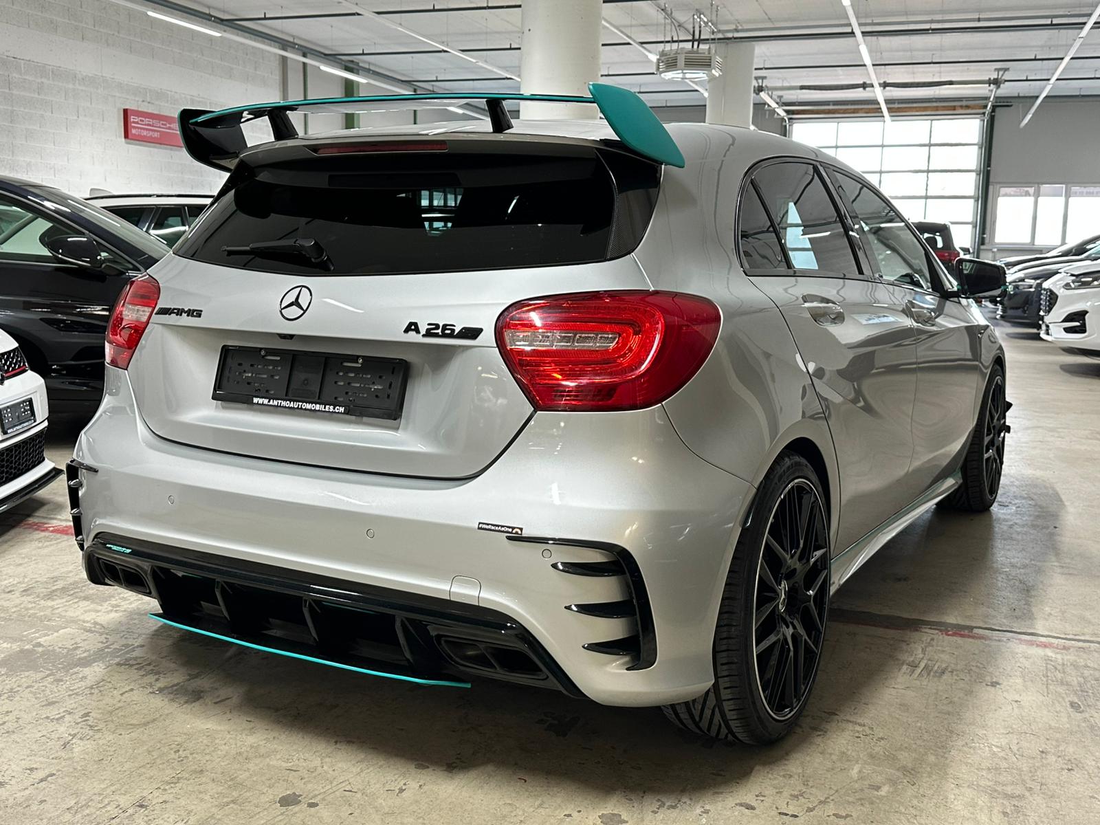 MERCEDES-BENZ A 250 AMG Line 4Matic 7G-DCT-image-4
