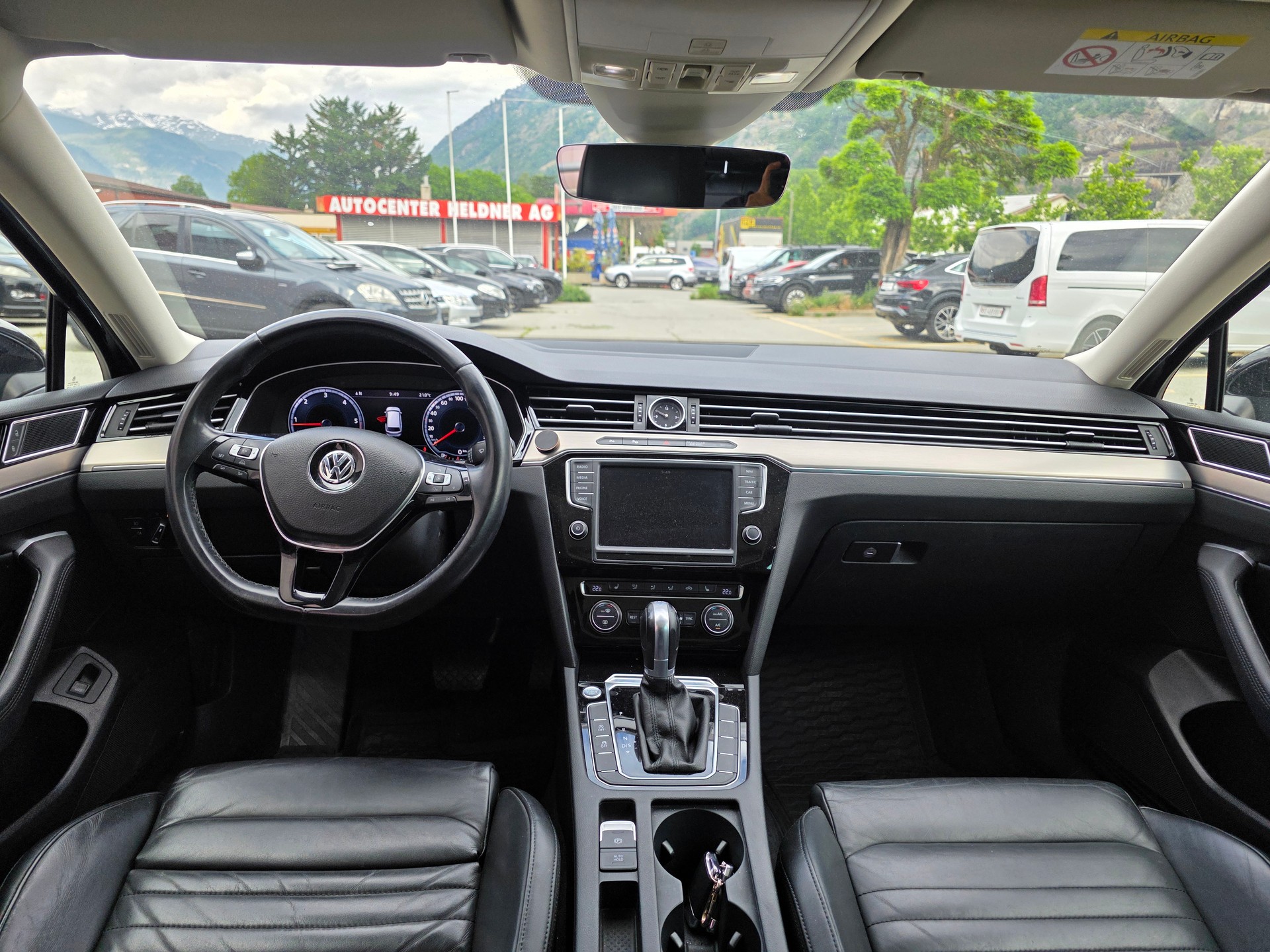 VW Passat Variant 2.0 TDI SCR BMT Highline DSG-image-13
