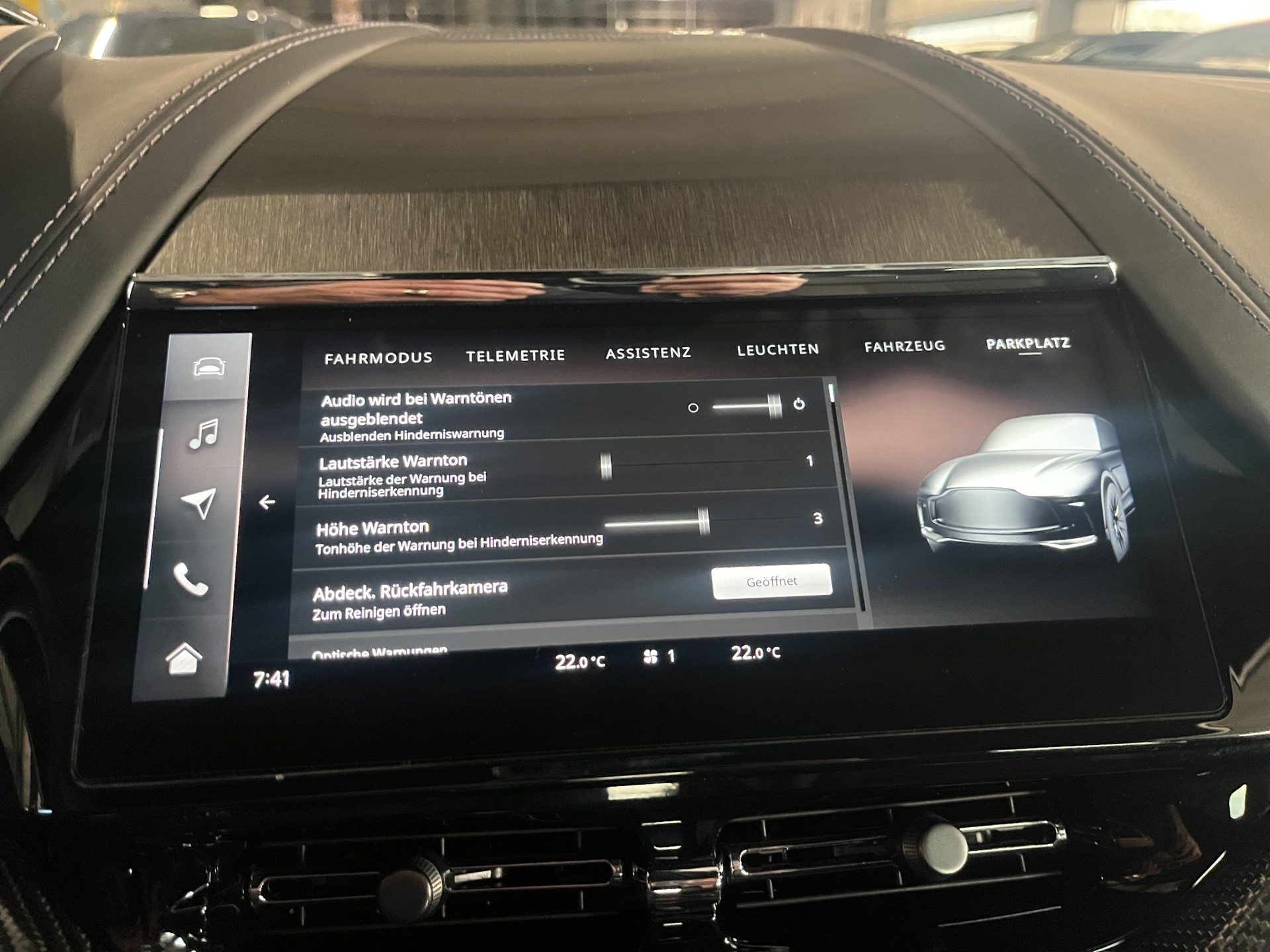 ASTON MARTIN DBX 4.0 V8*New Modell 707PS!!*-image-25