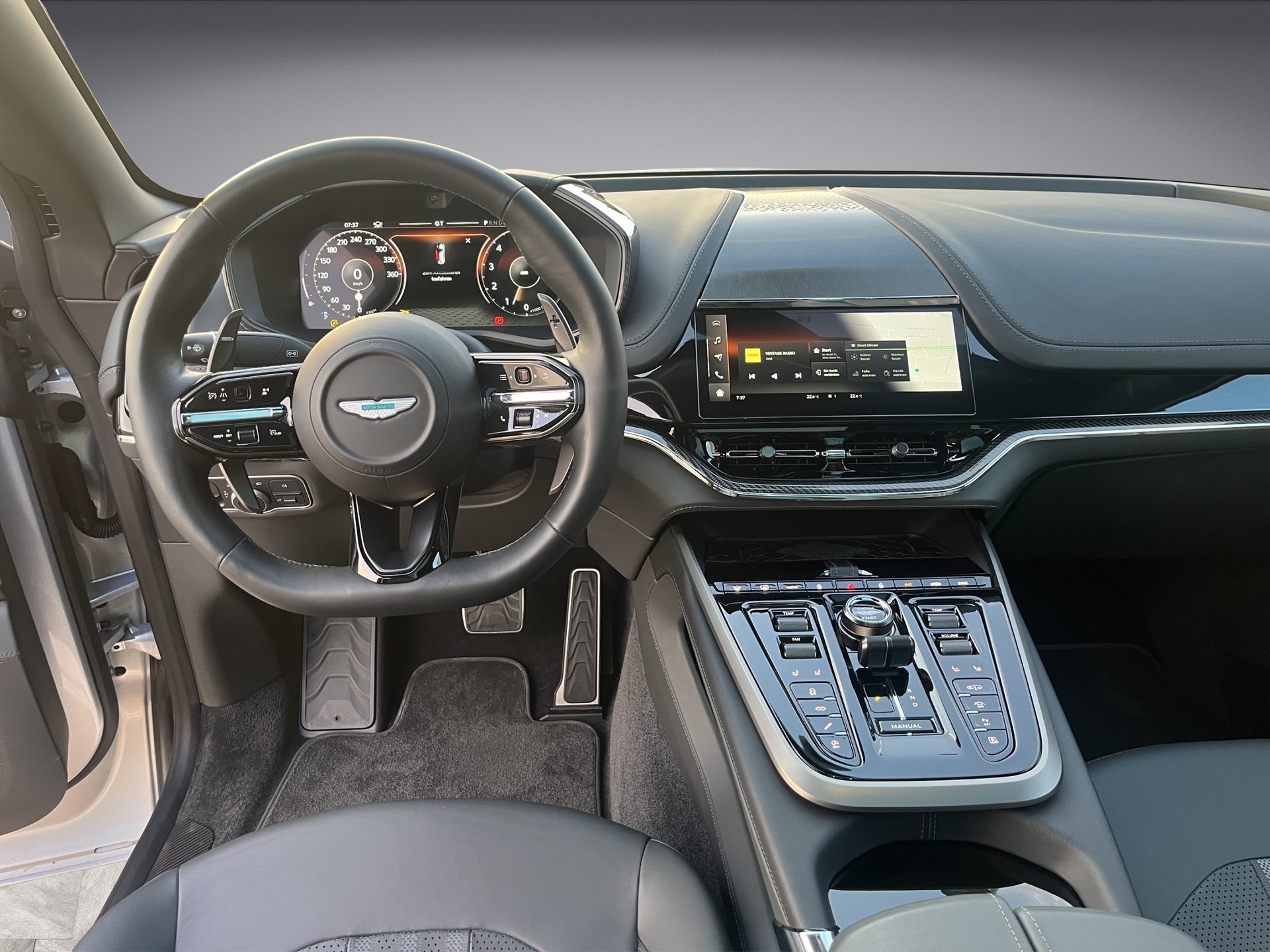 ASTON MARTIN DBX 4.0 V8*New Modell 707PS!!*-image-12