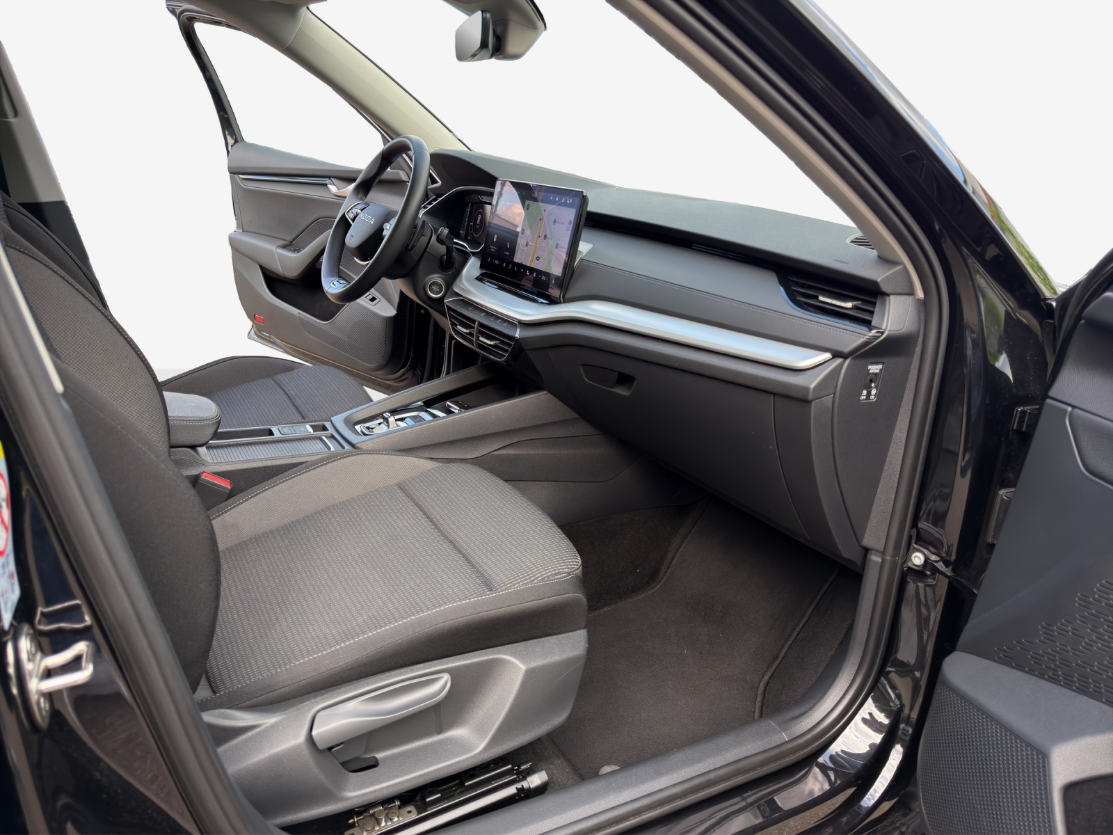 SKODA Octavia Combi 2.0 TDI DSG Selection-image-14