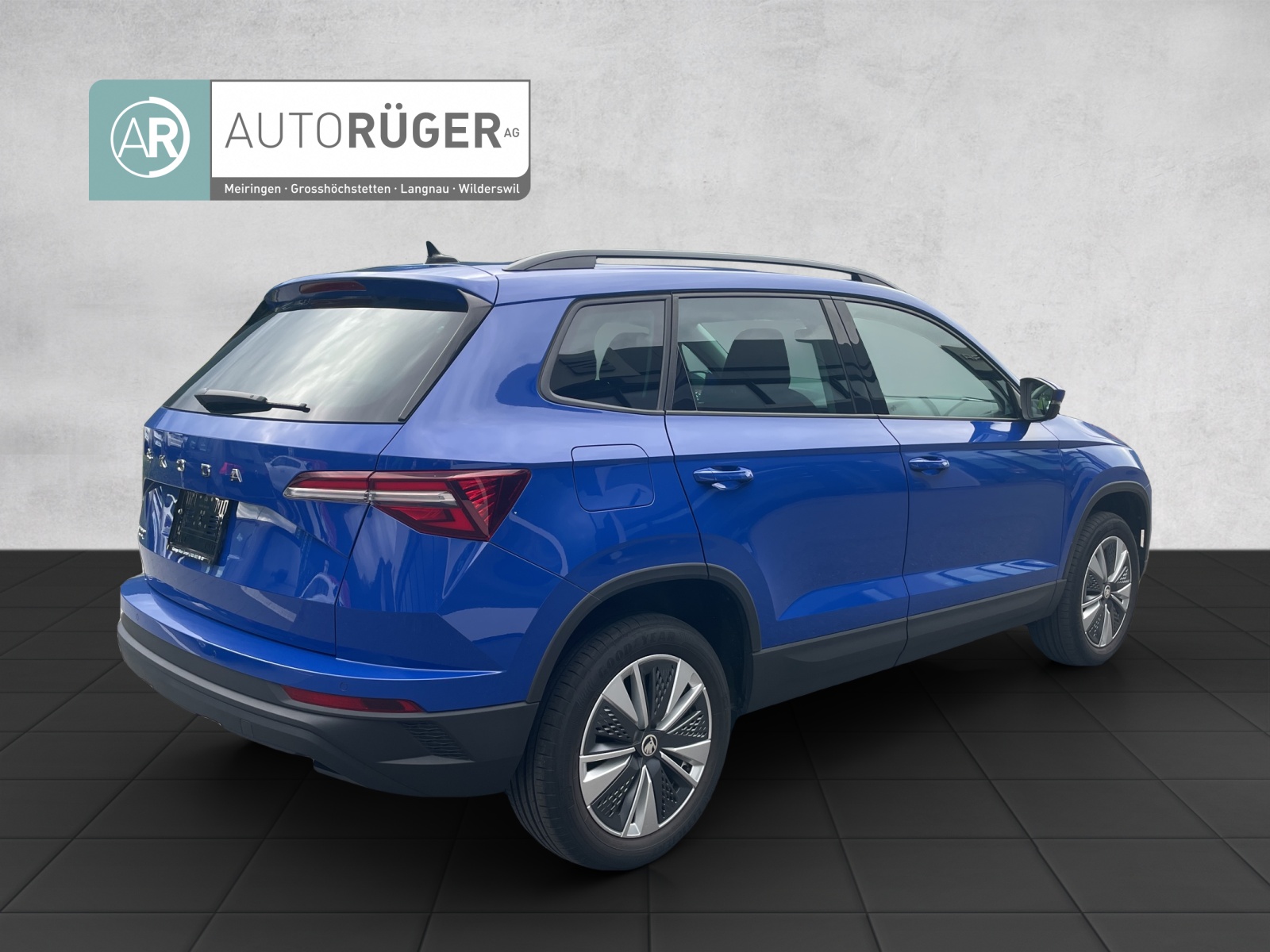 SKODA Karoq 1.5 TSI Ambition-image-5