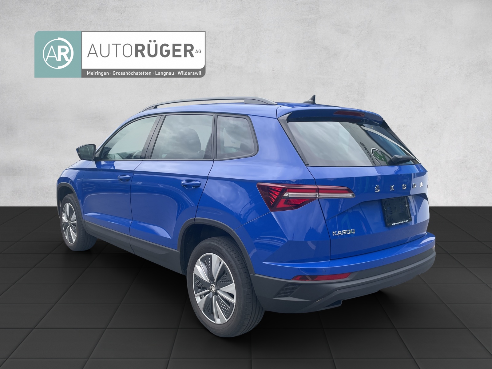SKODA Karoq 1.5 TSI Ambition-image-3