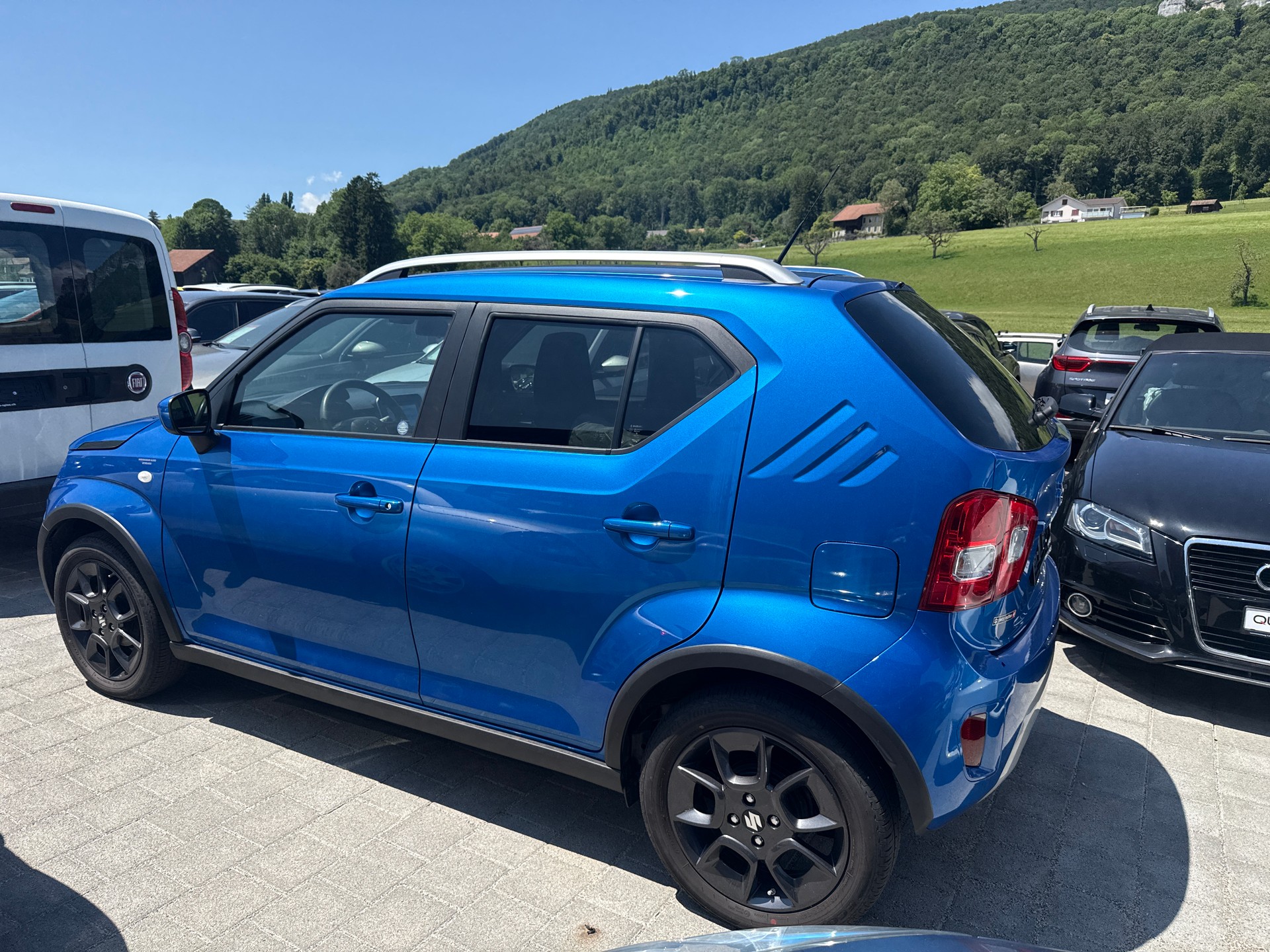 SUZUKI Ignis 1.2i Compact Top Hybrid 4x4-image-4