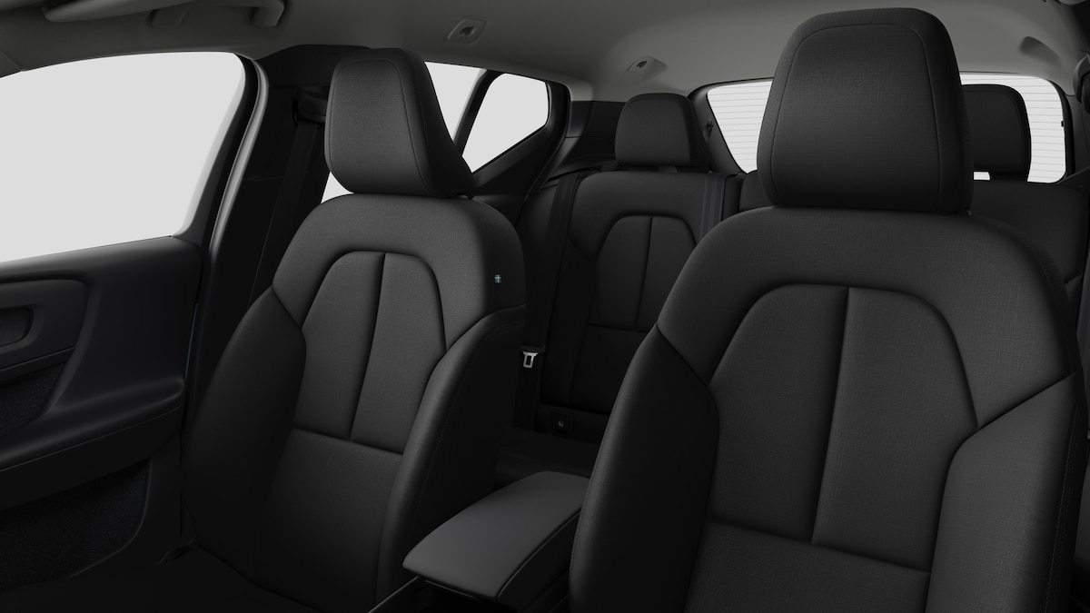 VOLVO XC40 2.0 B3 MH Essential-image-10