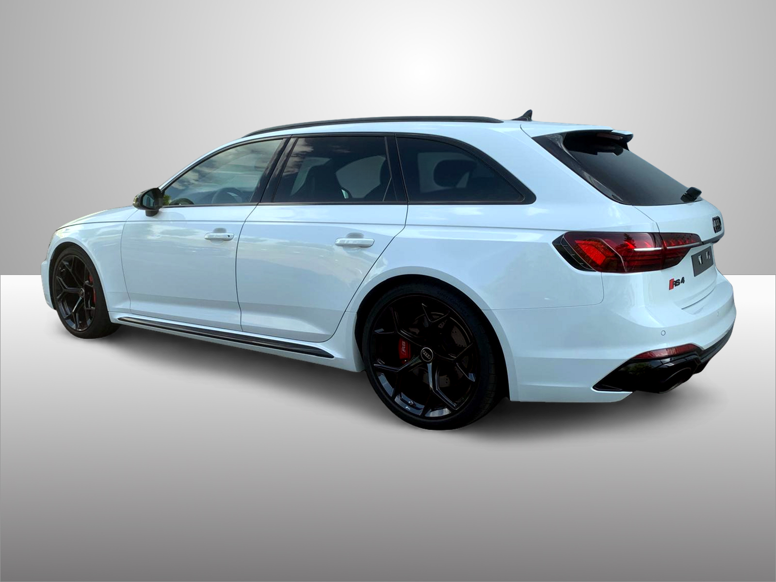 AUDI RS4 Avant quattro tiptronic-image-9