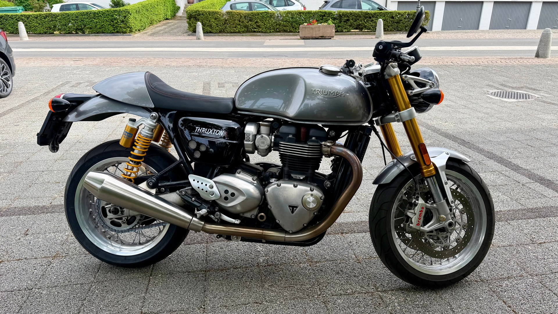 TRIUMPH Thruxton R 1200 i ABS-image-0