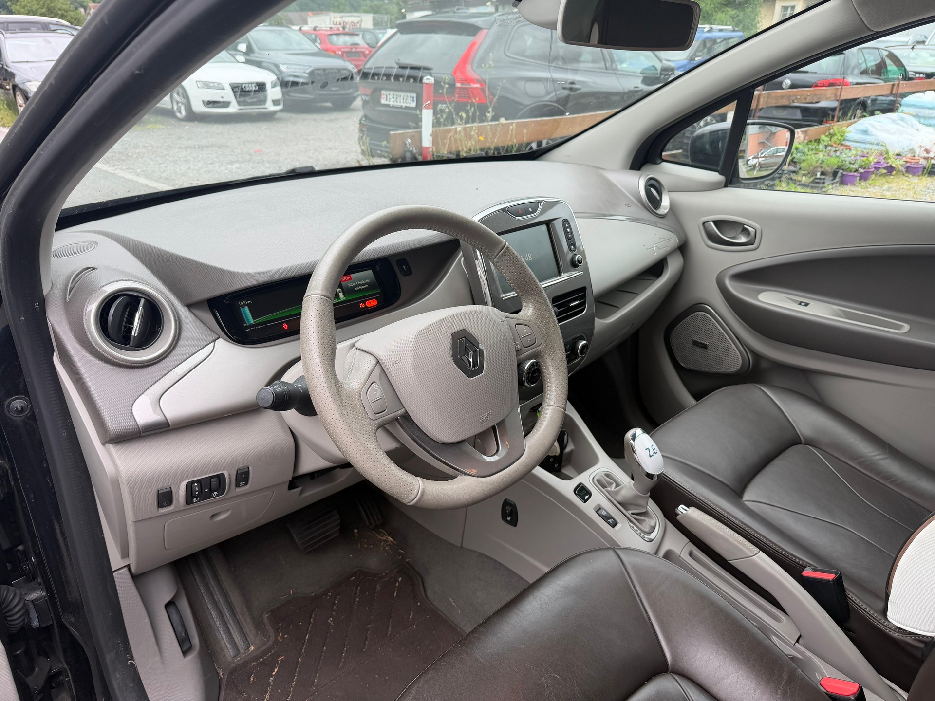 RENAULT Zoe Life R240 Batterie neuwerig! Motor defekt-image-6
