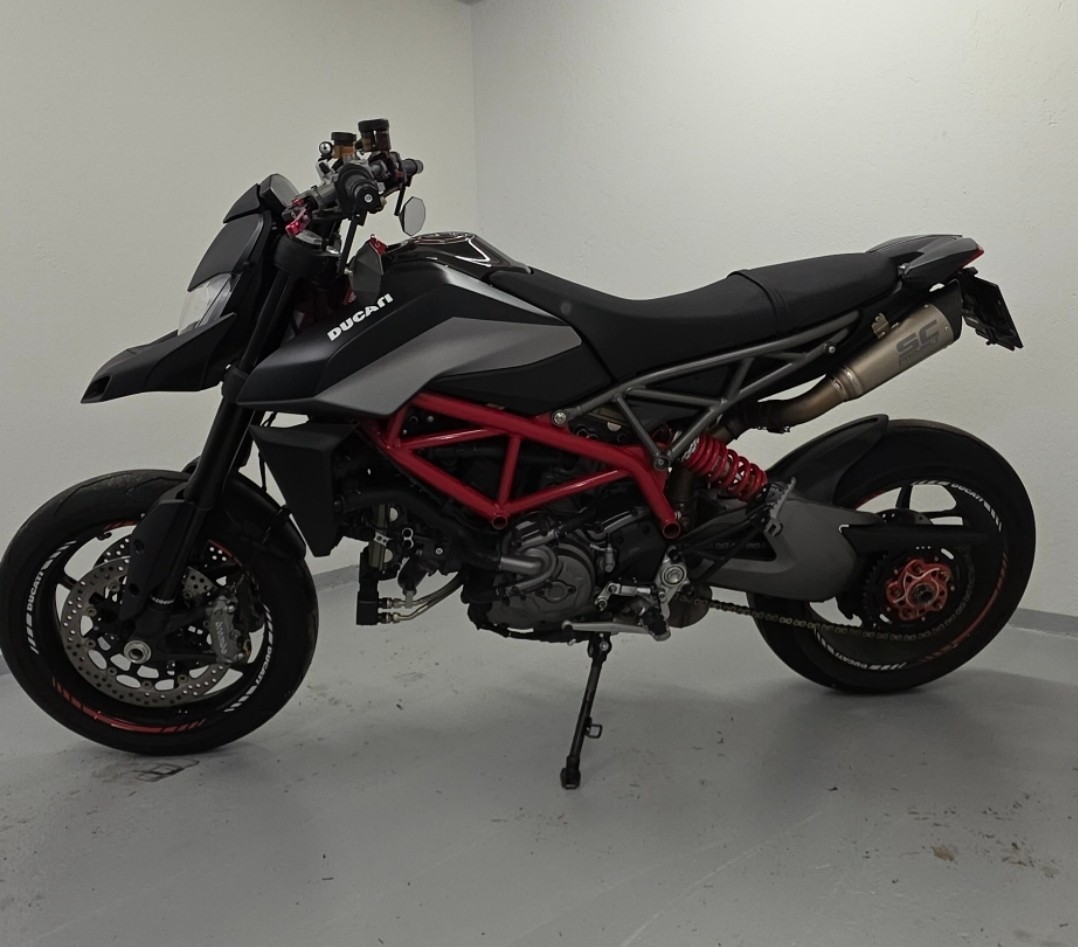 DUCATI Hypermotard 950-image-0