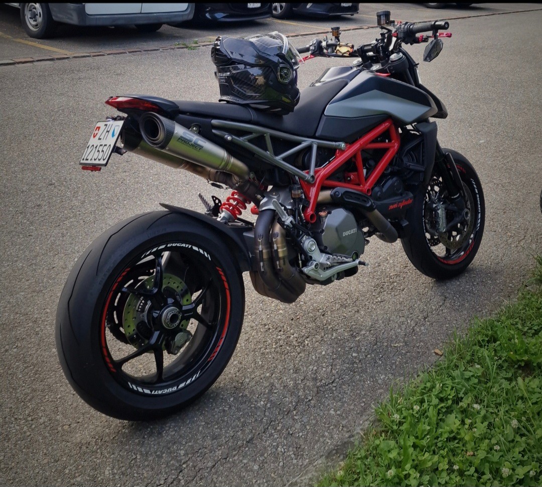 DUCATI Hypermotard 950-image-6