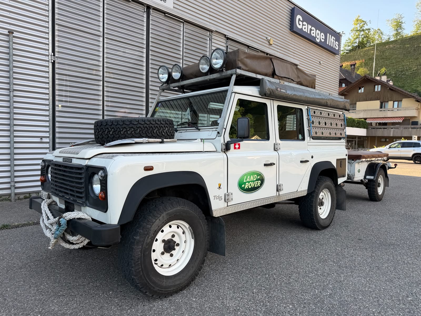LAND ROVER Defender 110 CSW 2.5 Td5