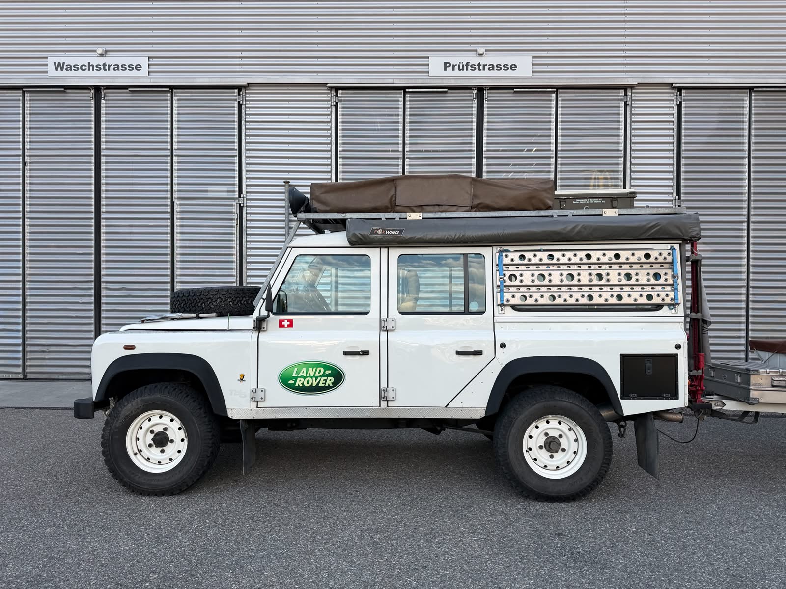LAND ROVER Defender 110 CSW 2.5 Td5-image-7