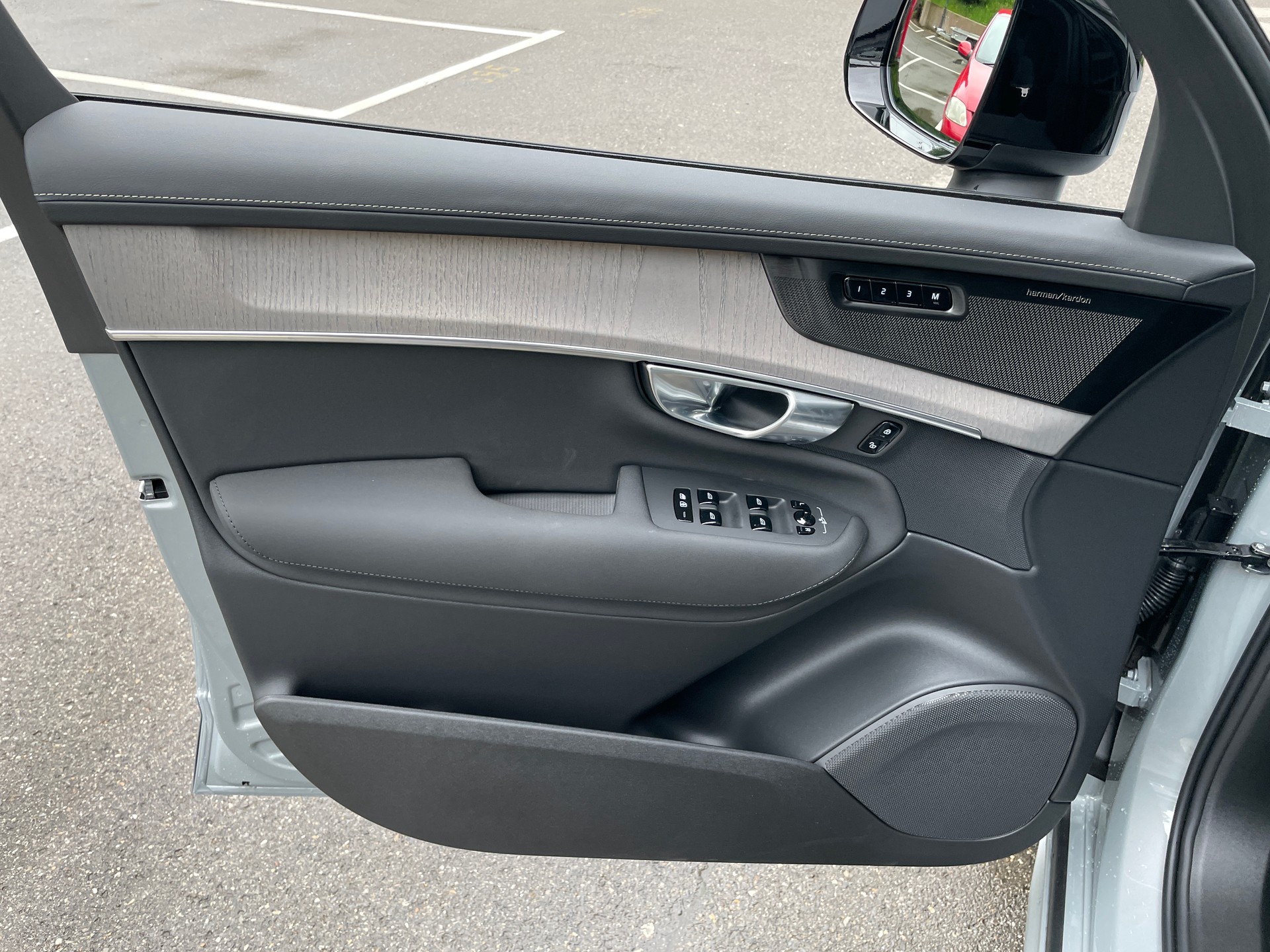 VOLVO XC90 T8 eAWD PluginHybrid Plus Dark Geartronic, Polestar Performance mit AHK-image-7