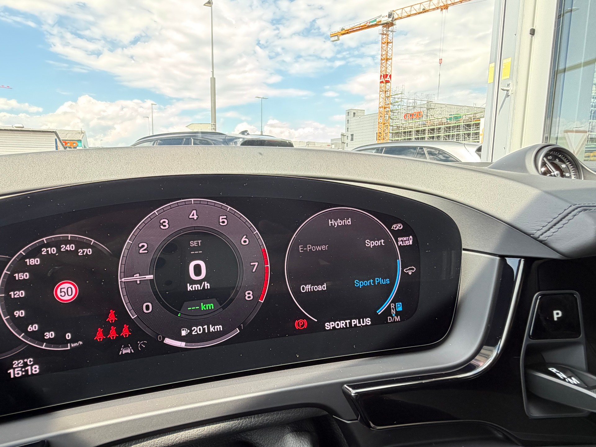 PORSCHE Cayenne E-Hybrid Tiptronic-image-23