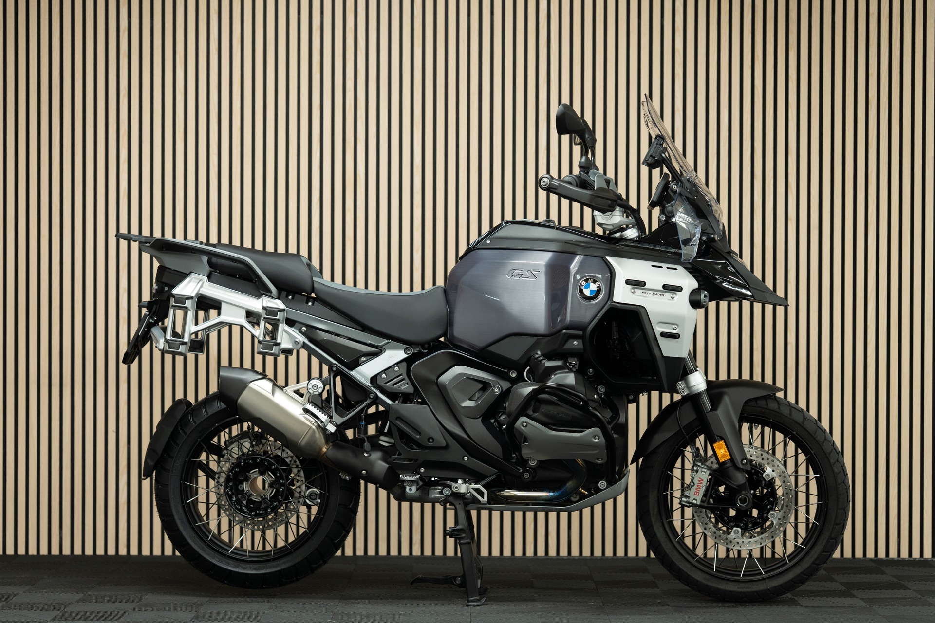 BMW R 1300 GS Adventure-image-0