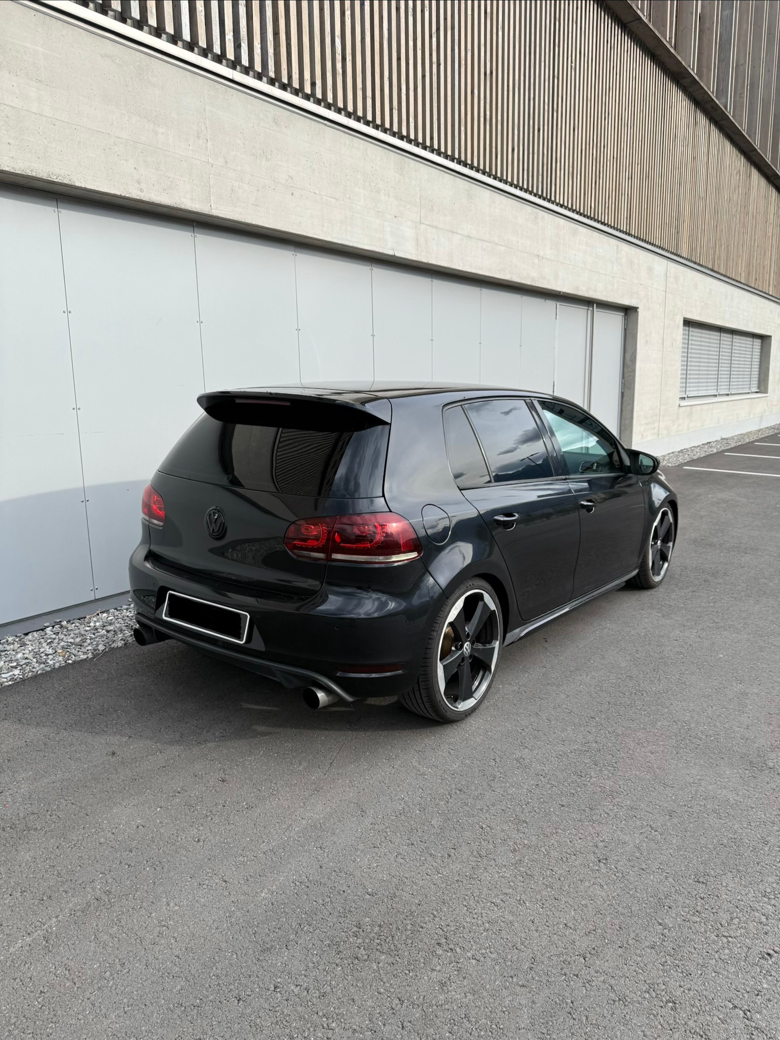 VW Golf 2.0 TSI GTI DSG-image-5