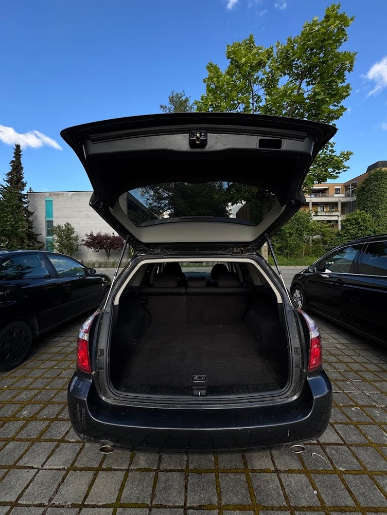 SUBARU Legacy 2.0R AWD Comfort-image-6