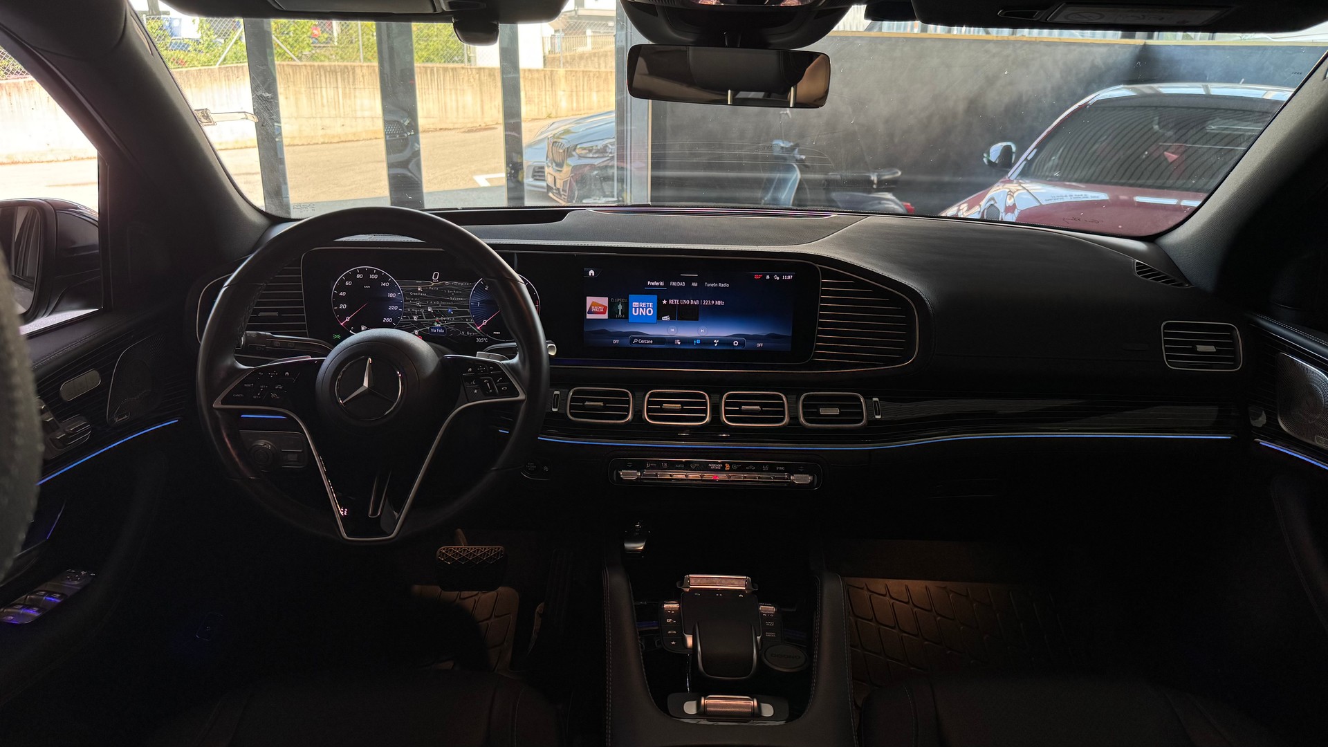 MERCEDES-BENZ GLE 300 d 4Matic 9G-Tronic-image-9