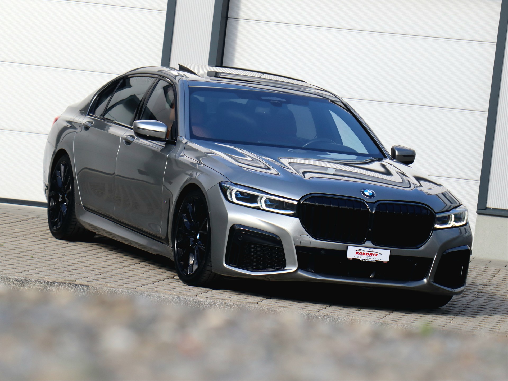 BMW 750Li xDrive M Sportpaket Steptronic (CH)-image-13