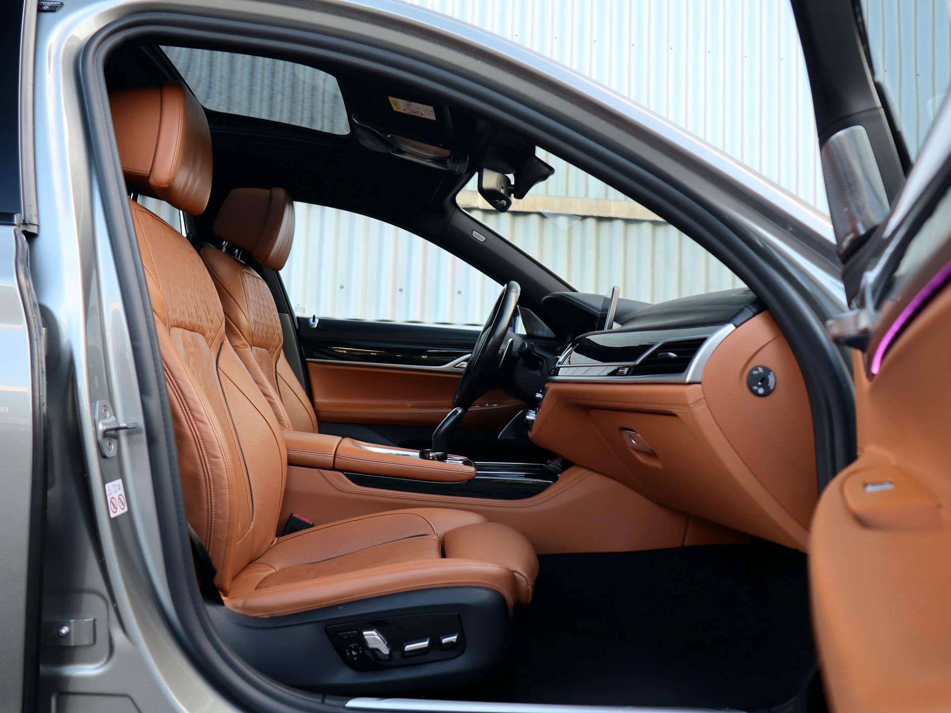 BMW 750Li xDrive M Sportpaket Steptronic (CH)-image-9