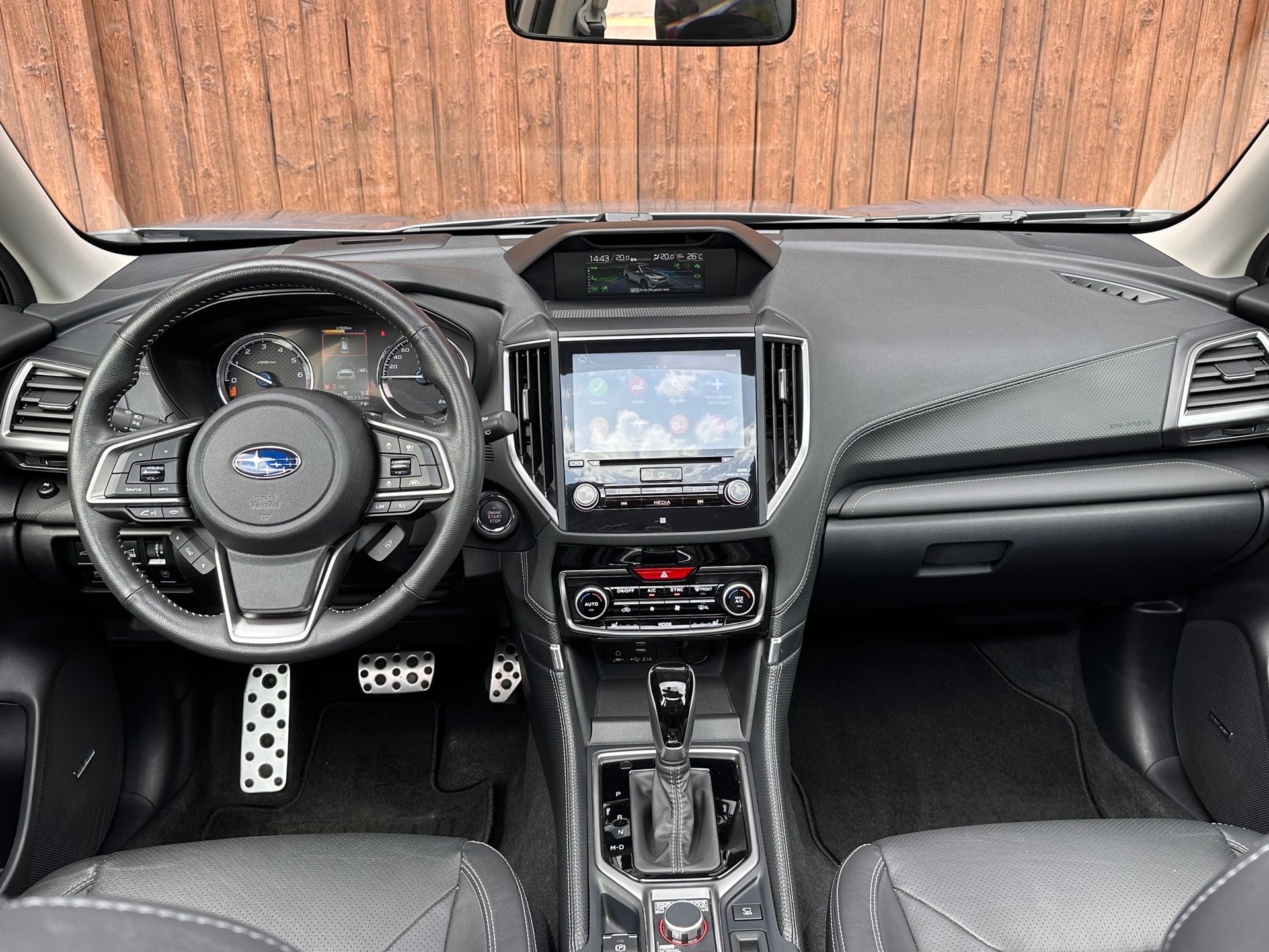 SUBARU Forester 2.0i e-Boxer Luxury Lineartronic 166PS-image-11