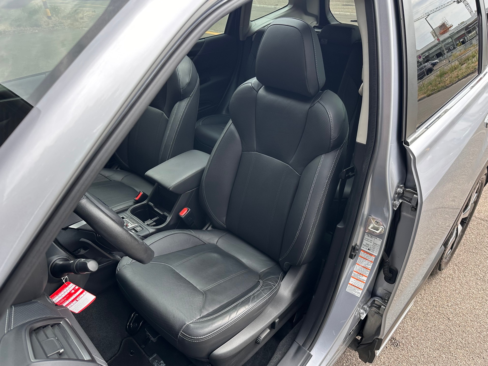 SUBARU Forester 2.0i e-Boxer Luxury Lineartronic 166PS-image-8
