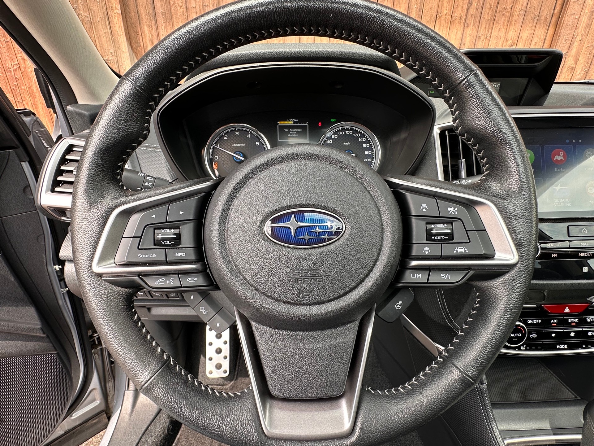 SUBARU Forester 2.0i e-Boxer Luxury Lineartronic 166PS-image-16