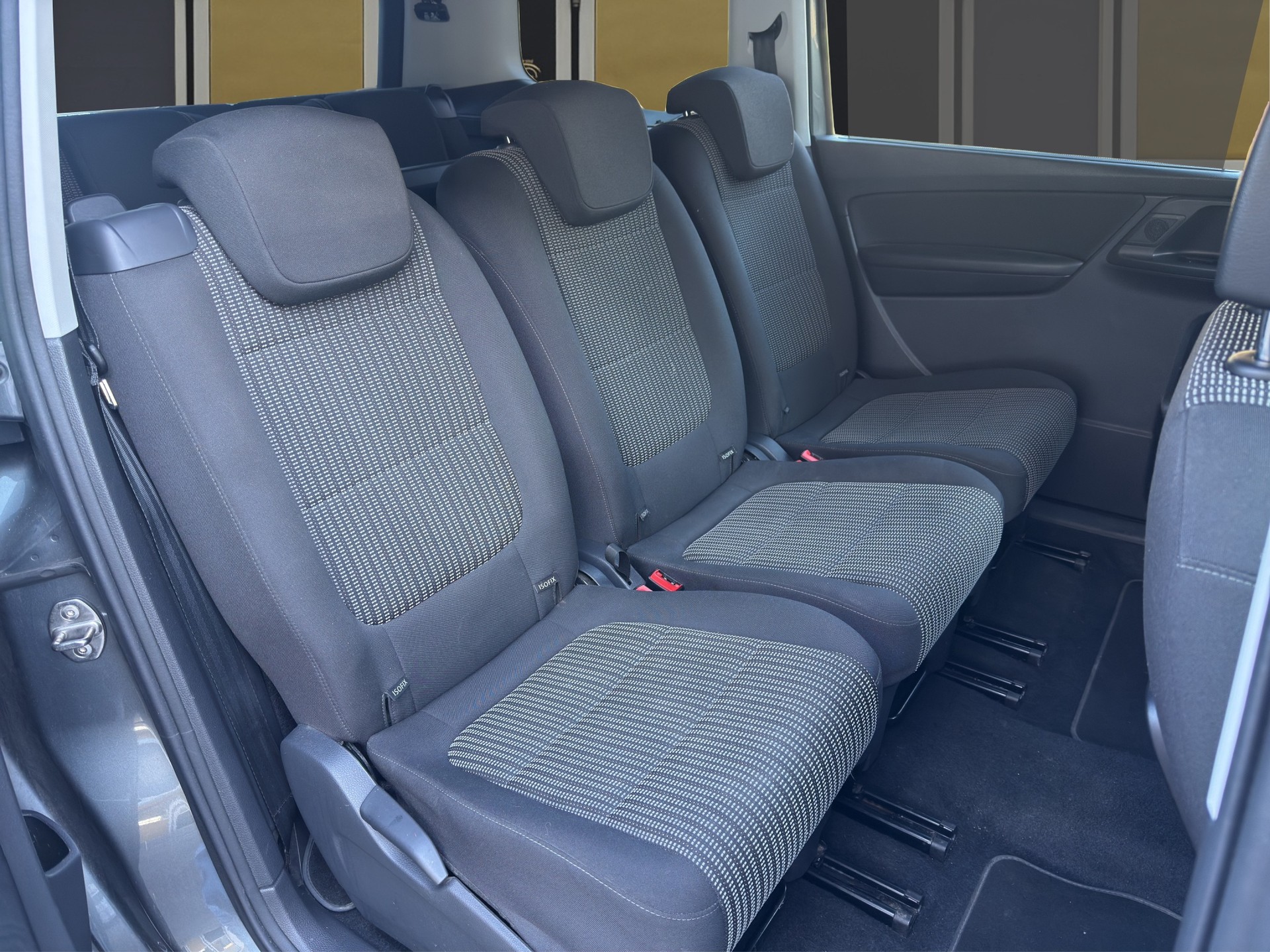SEAT Alhambra 2.0 TDI 150 EcoM Style-image-12