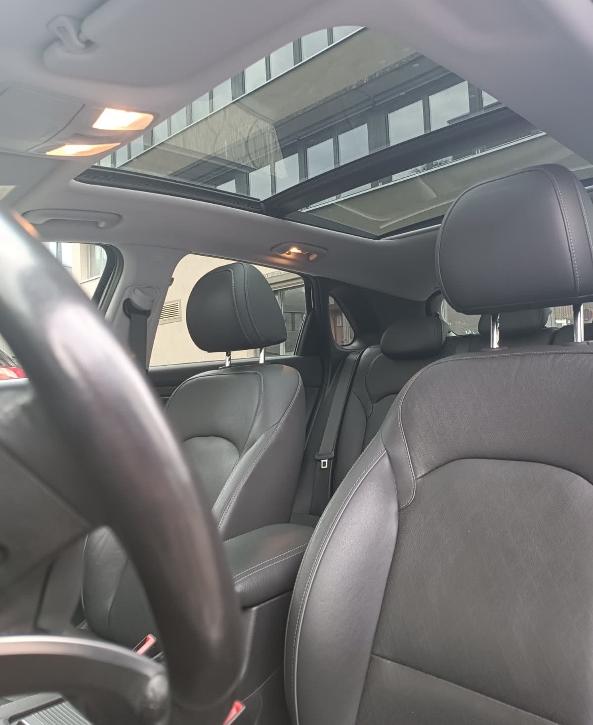 HYUNDAI 1.6 CRDi Launch Plus-image-2