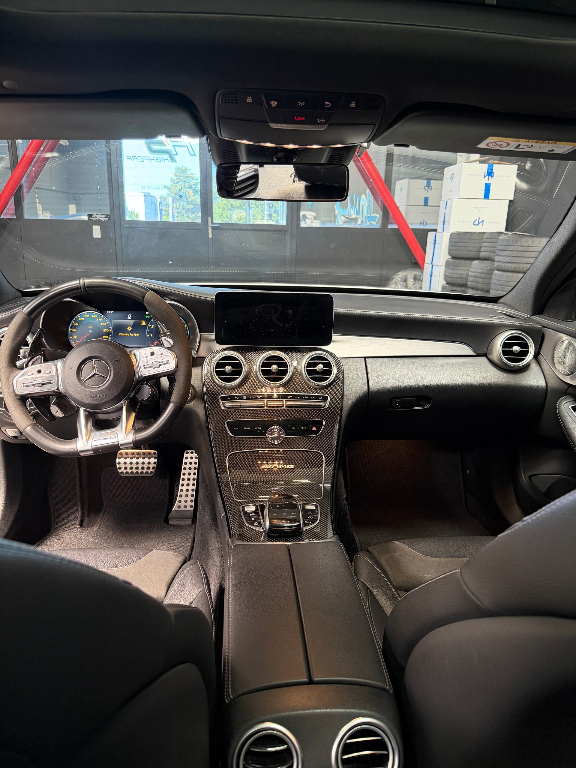 MERCEDES-BENZ C 63 S AMG Speedshift-image-7