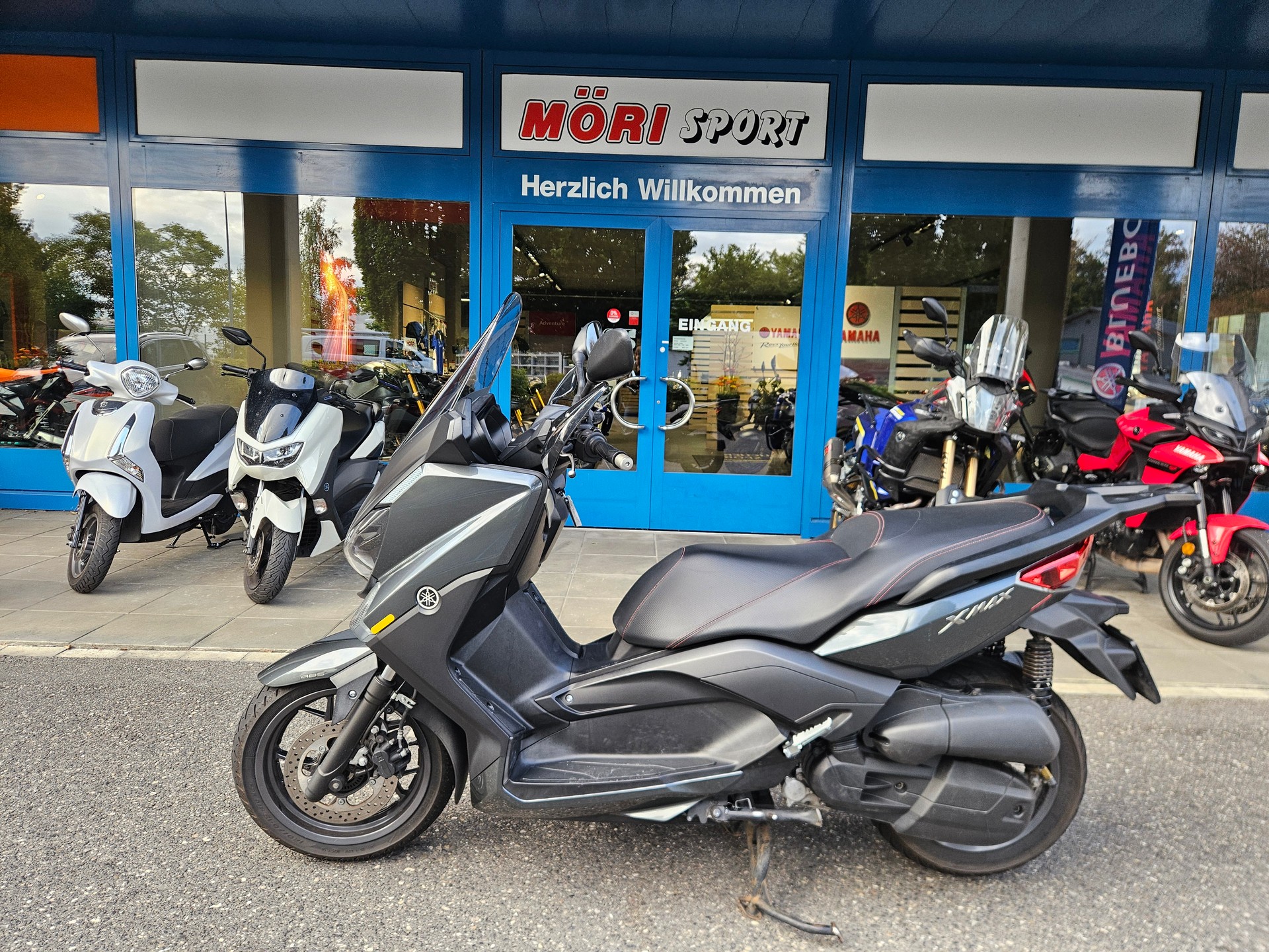 YAMAHA X-MaxYP 125 R ABS-image-3