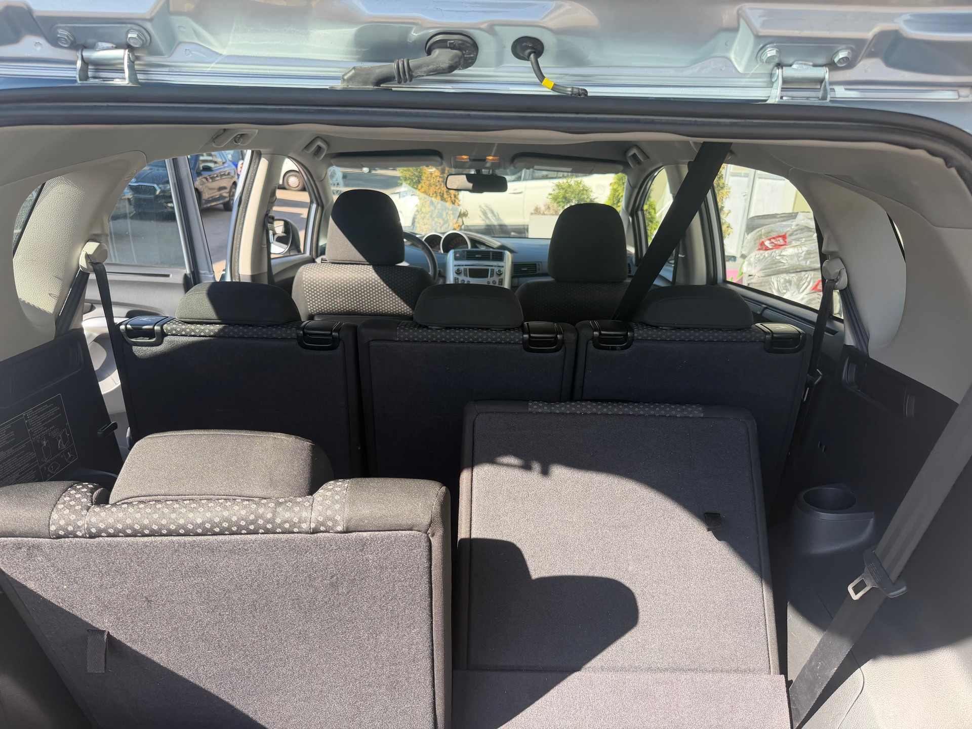 TOYOTA Verso 2.2 D-CAT Linea Sol-image-11