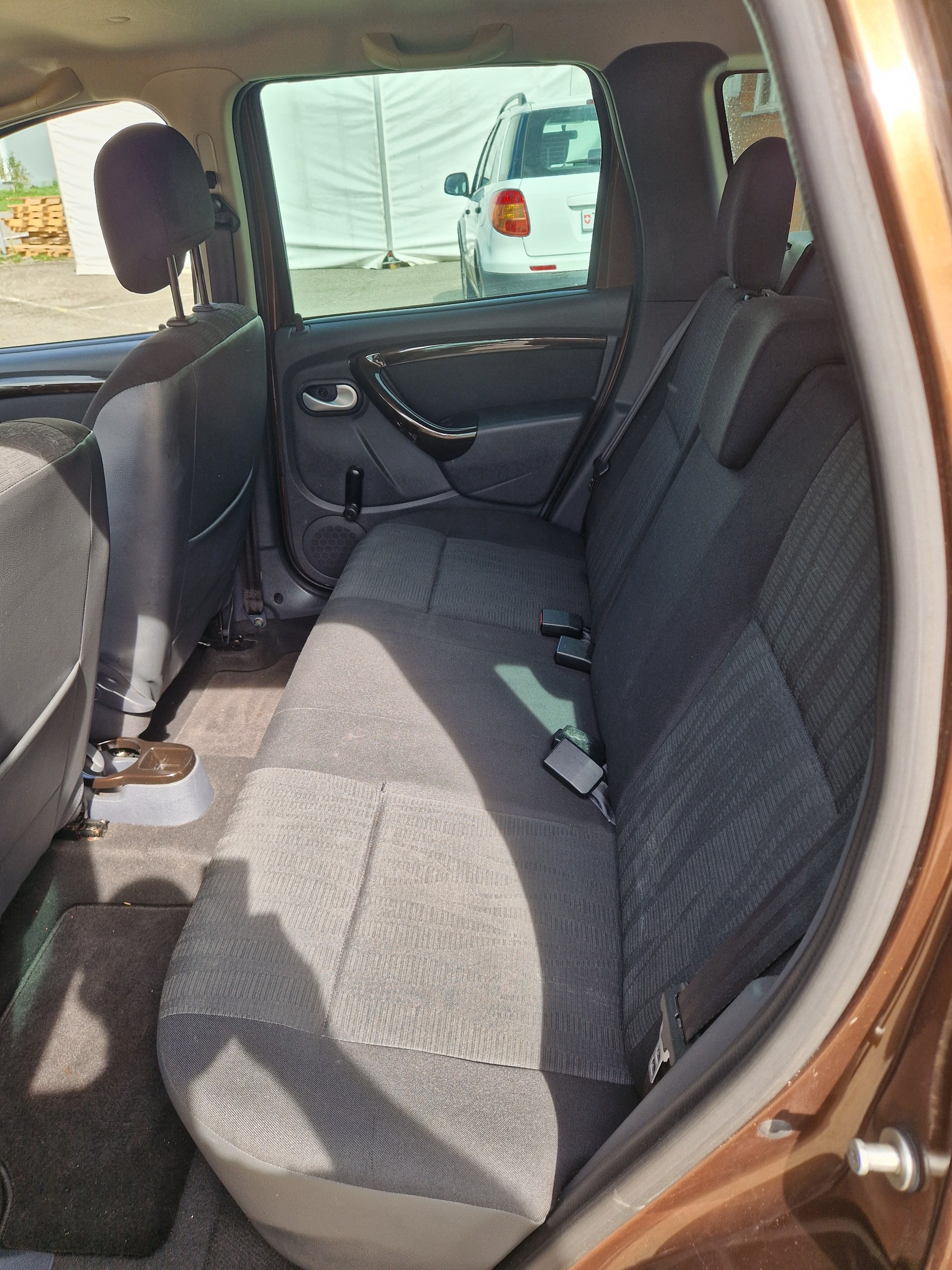DACIA Duster 1.5 dCi Ambiance 4x4-image-10