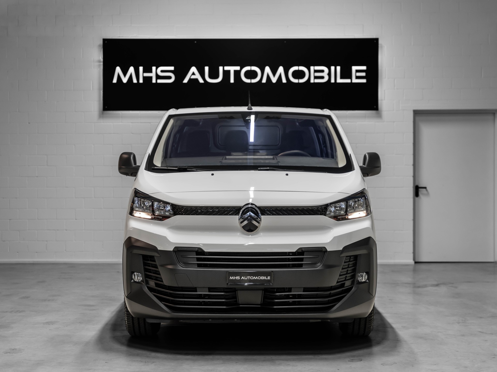 CITROEN e-Jumpy XL 75kWh 2500KG Anhängelast-image-6