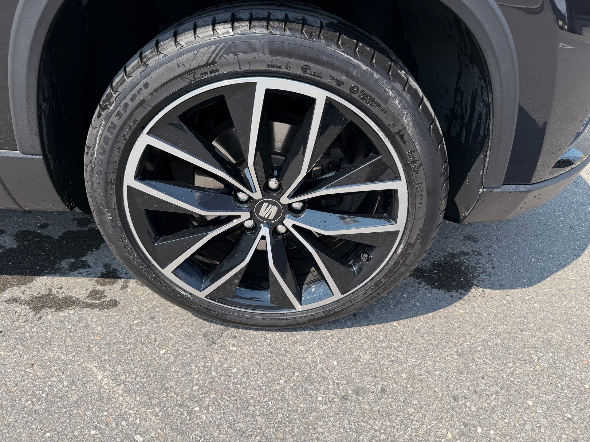 SEAT Ateca 1.4 TSI Xcellence 4Drive ATTELAGE 1900KG-image-9