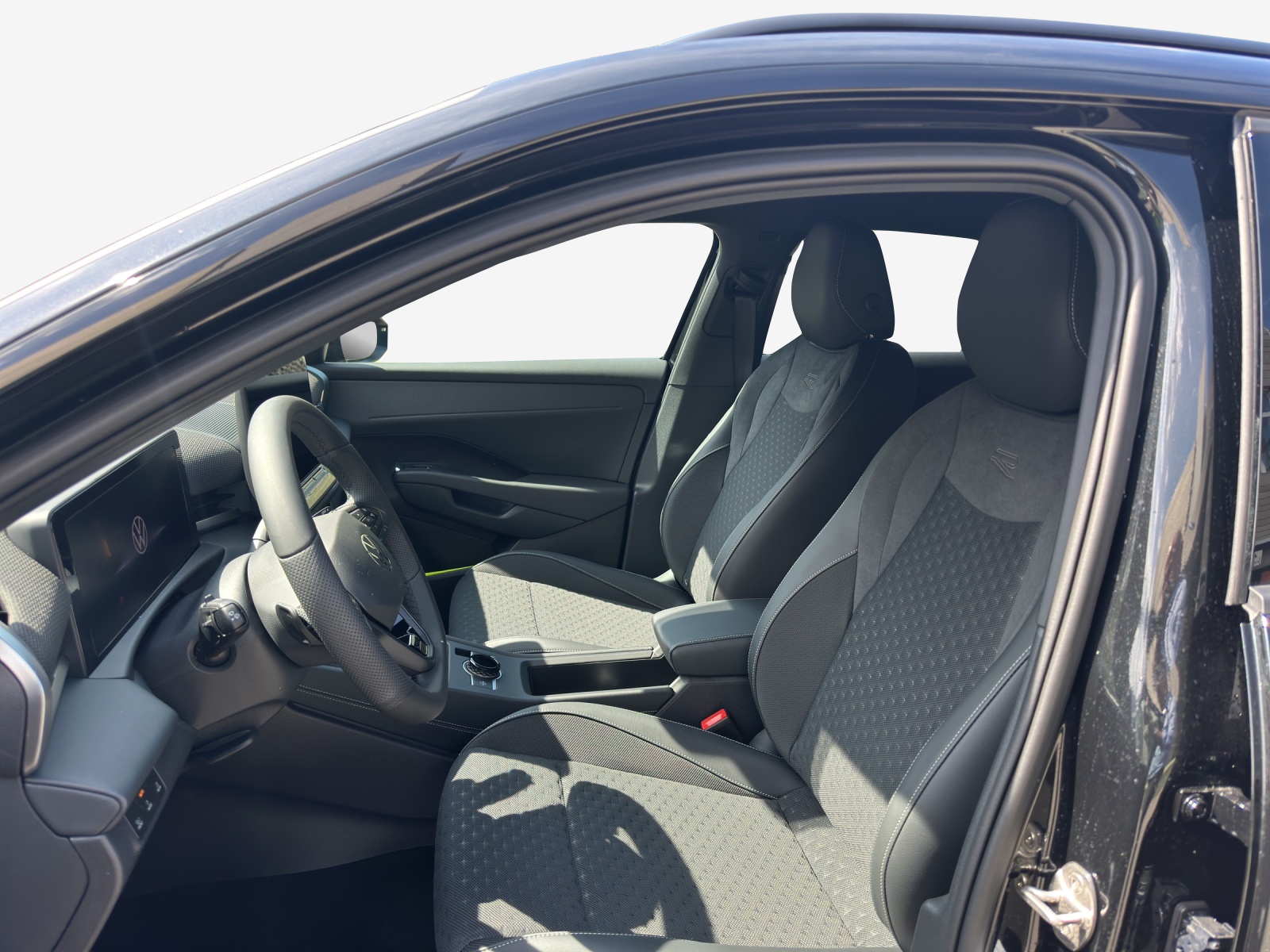 VW T-Roc 1.5 eTSI mHEV R-Line DSG-image-7