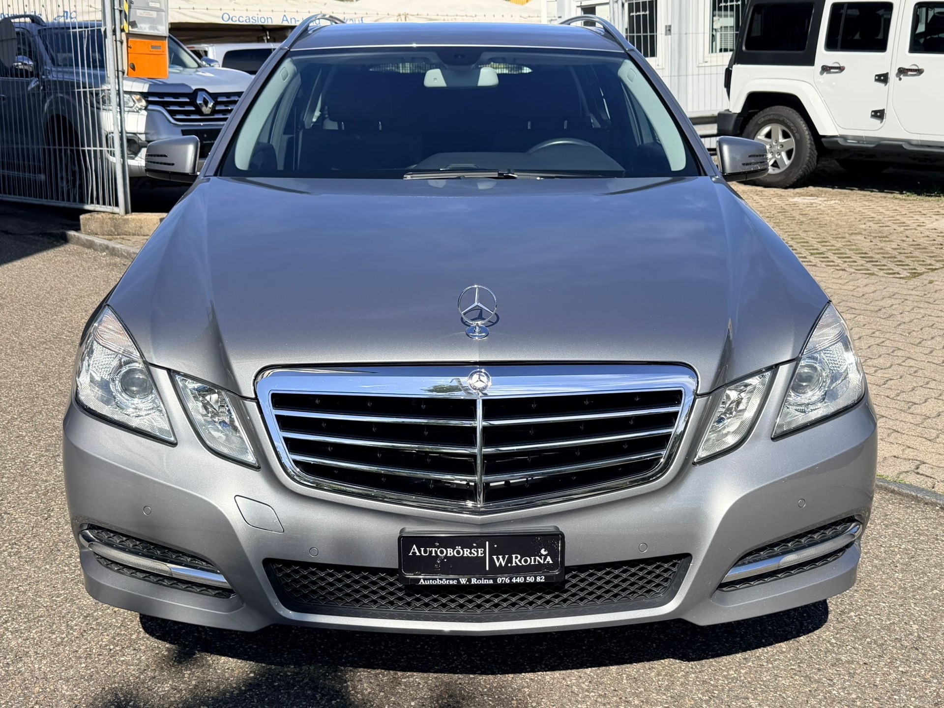 MERCEDES-BENZ E 350 CGI BlueEff. Avantgarde 4Matic 7G-Tronic-showroom-element-1