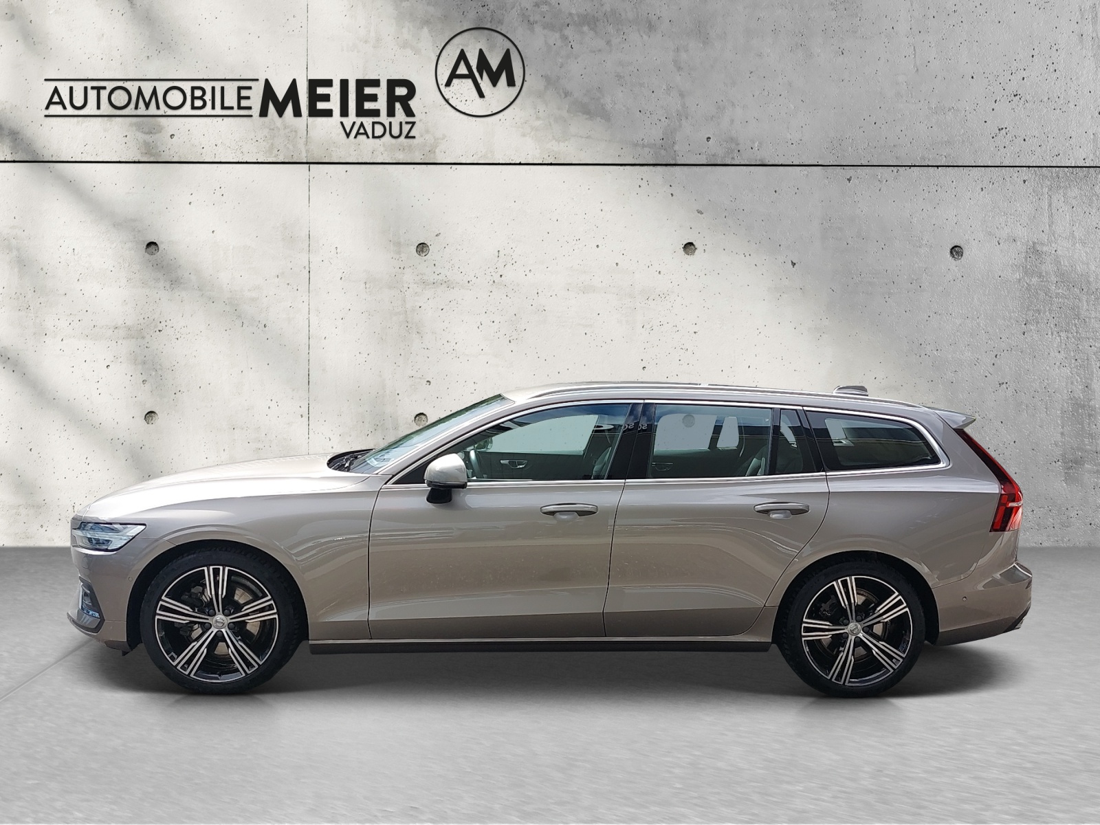 VOLVO V60 2.0 T6 Inscription AWD-showroom-element-3