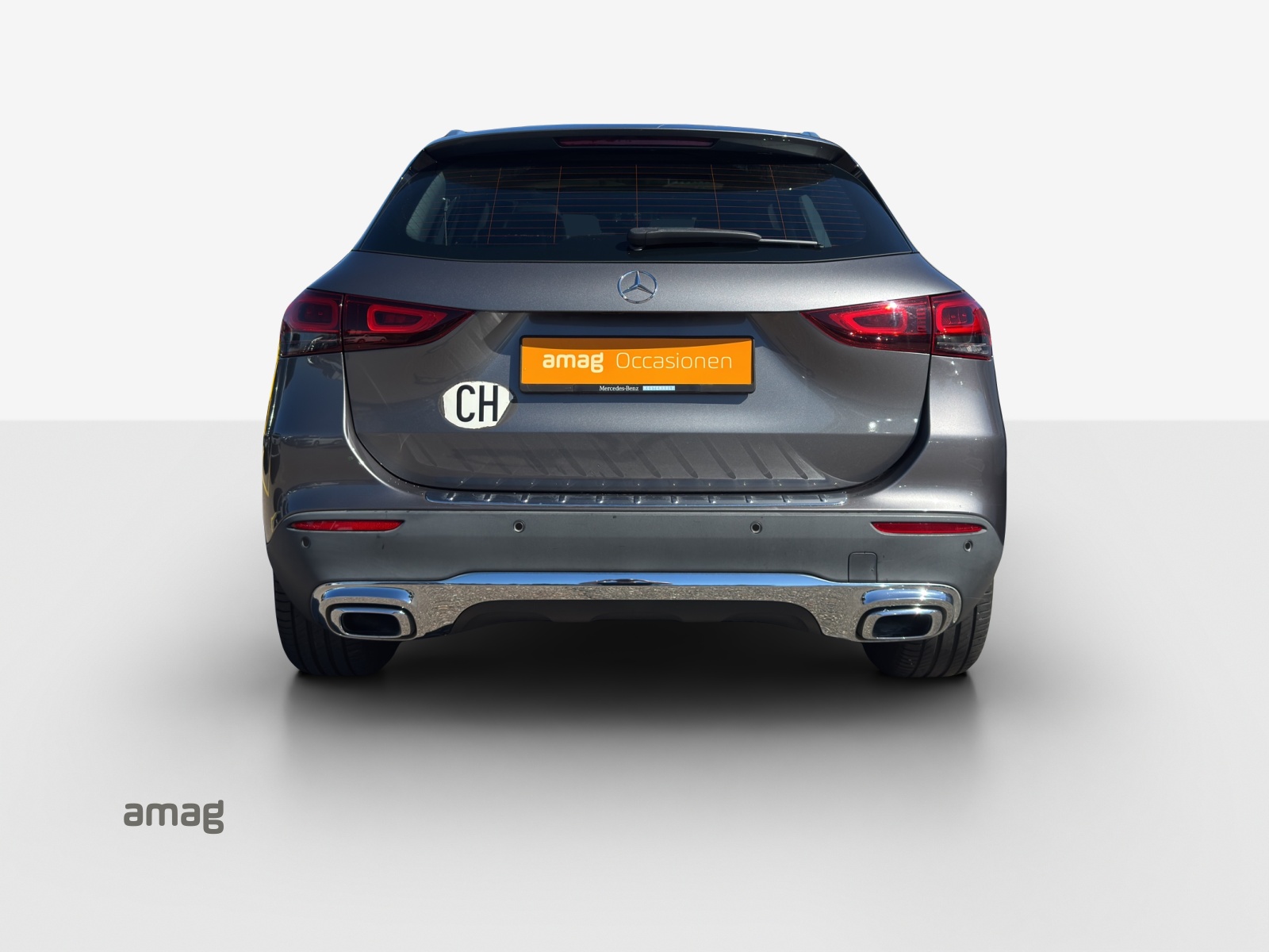MERCEDES-BENZ GLA 250 4Matic Progressive 8G-DCT-showroom-element-3