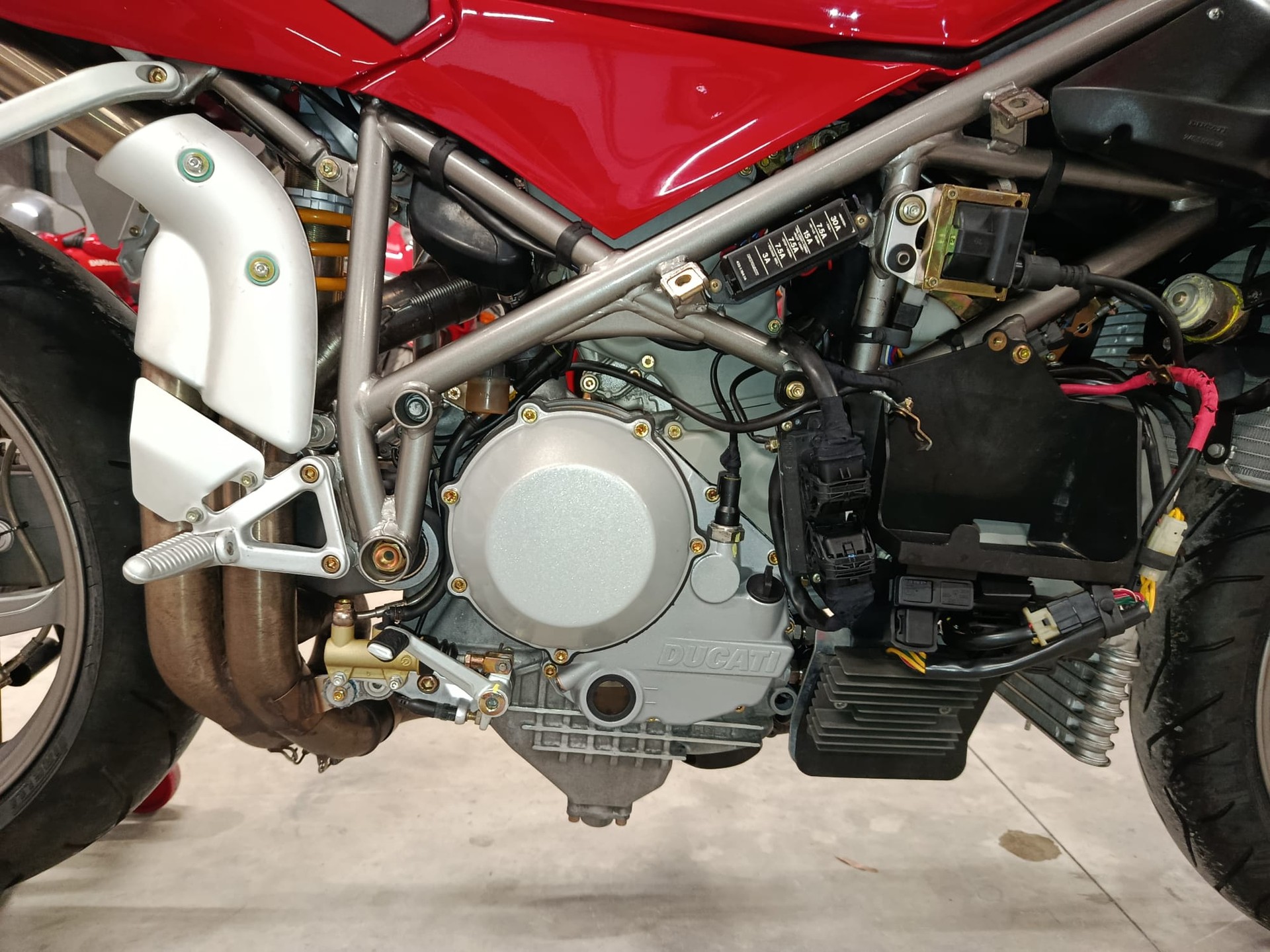 DUCATI S-image-2